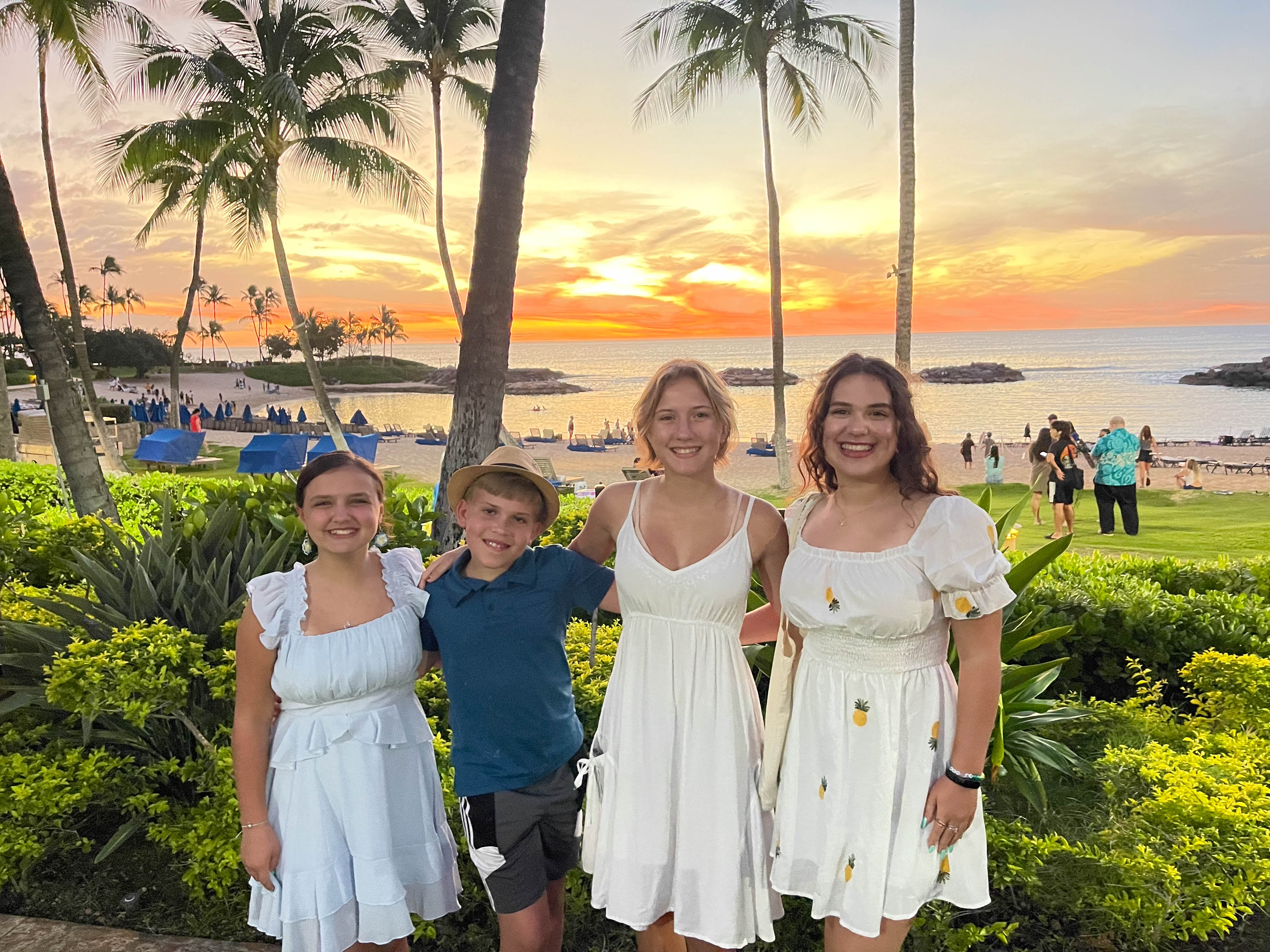 https://0201.nccdn.net/1_2/000/000/0a5/892/hawaii-order-125.jpg