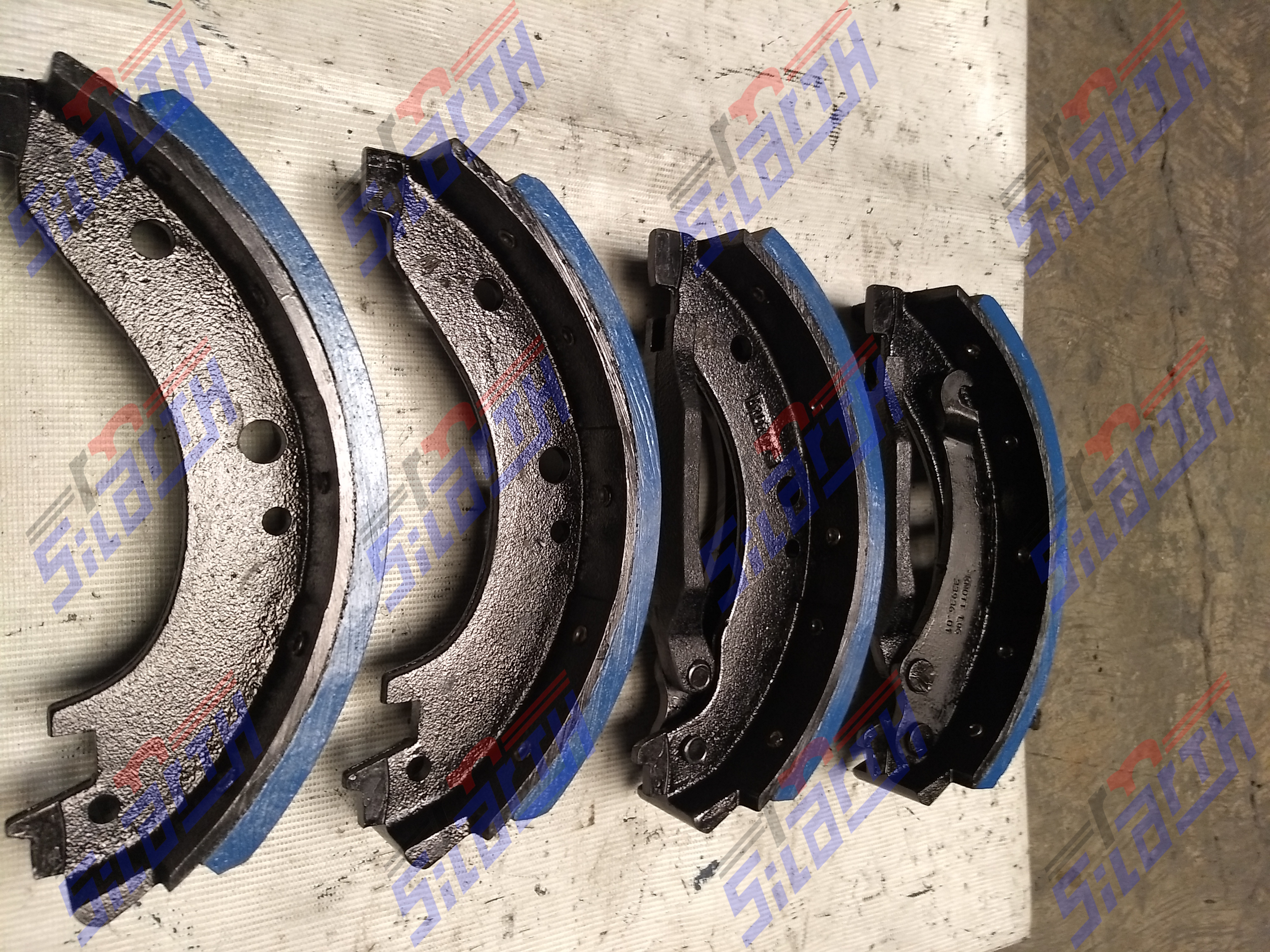 ZAPATA FRENO TAMBOR MONTACARGAS 2.5" x 10" DIAM.