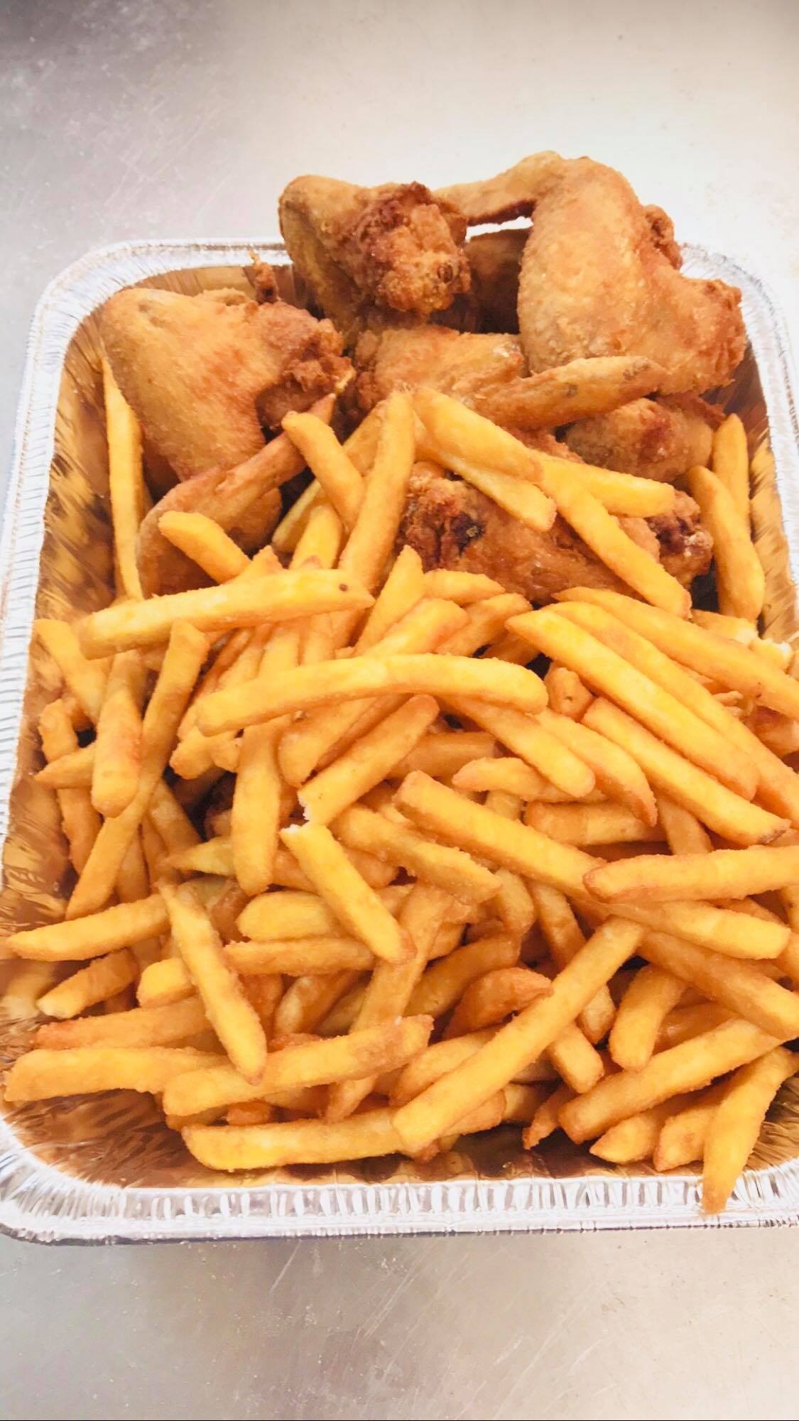 Chicken Wings And Fries 1