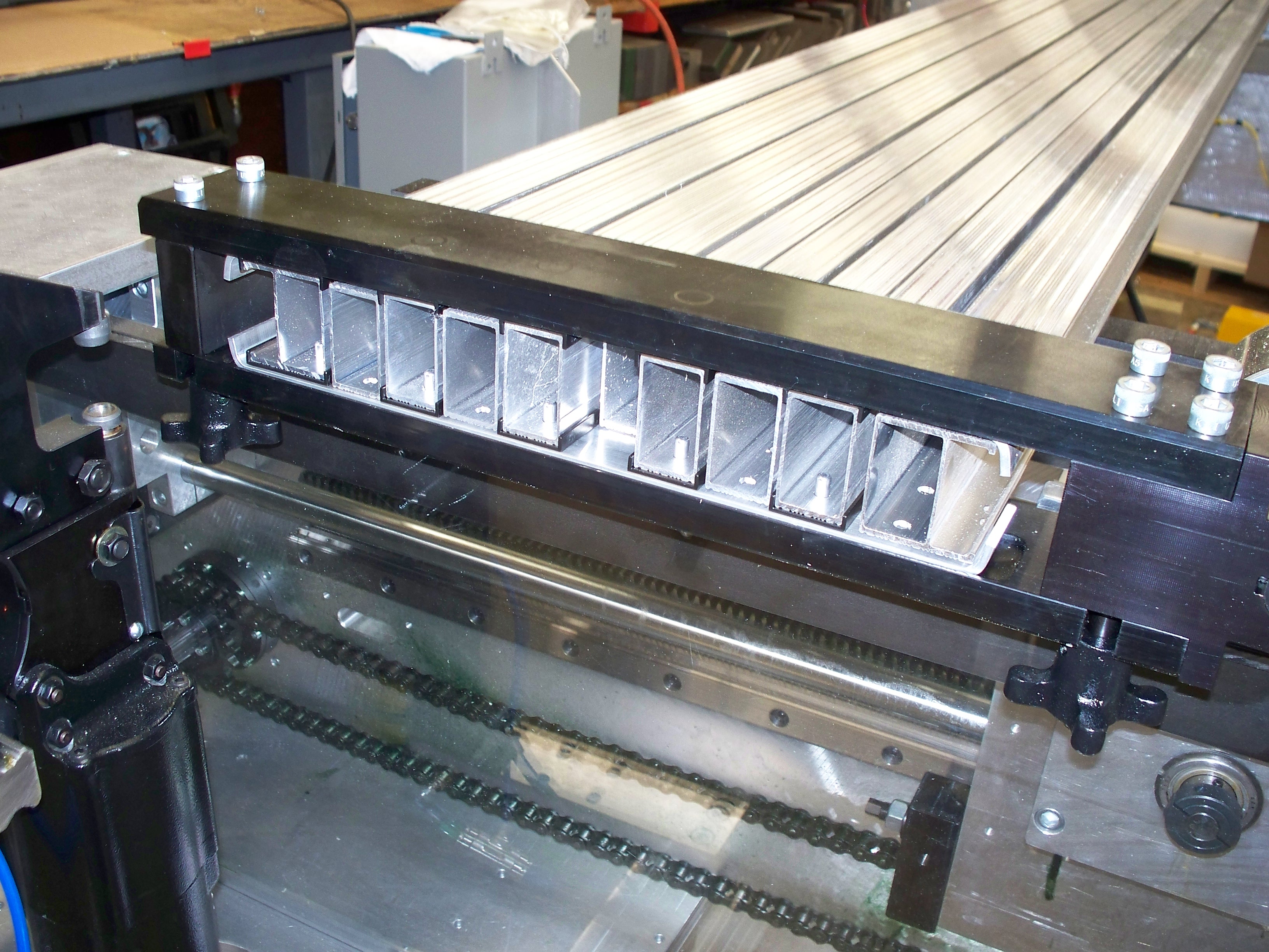 Riveting Assembly Fixture
Sets 1/4" Aluminum Rivets