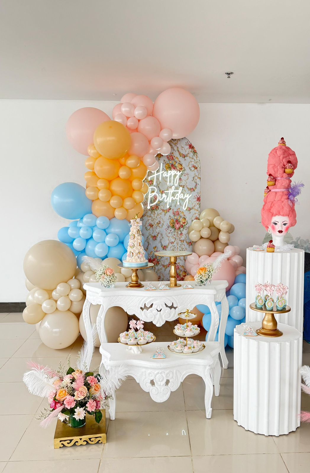 Panel Ovalada flores
$80.000 en Alquiler
Precio unitario
·220 de altura por 1mts de ancho