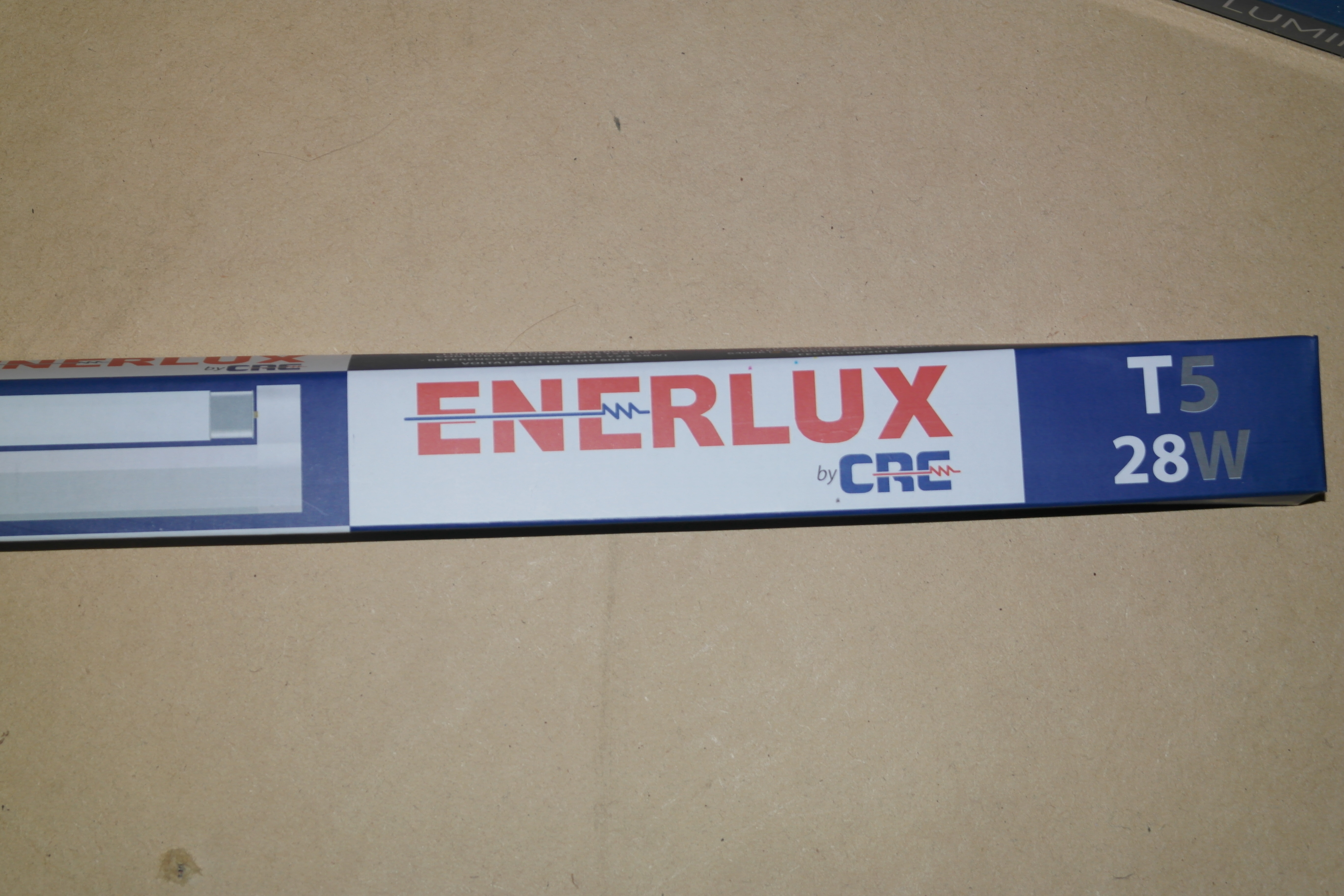 Lampara Eléctronica T5/28W 120V 
Blanco Cod-10763, Azul Cod-10766 
Verde Cod-10769