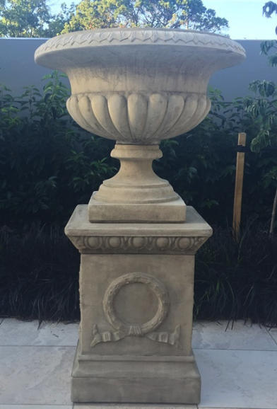 Lamberth Urn on Failand Plinth