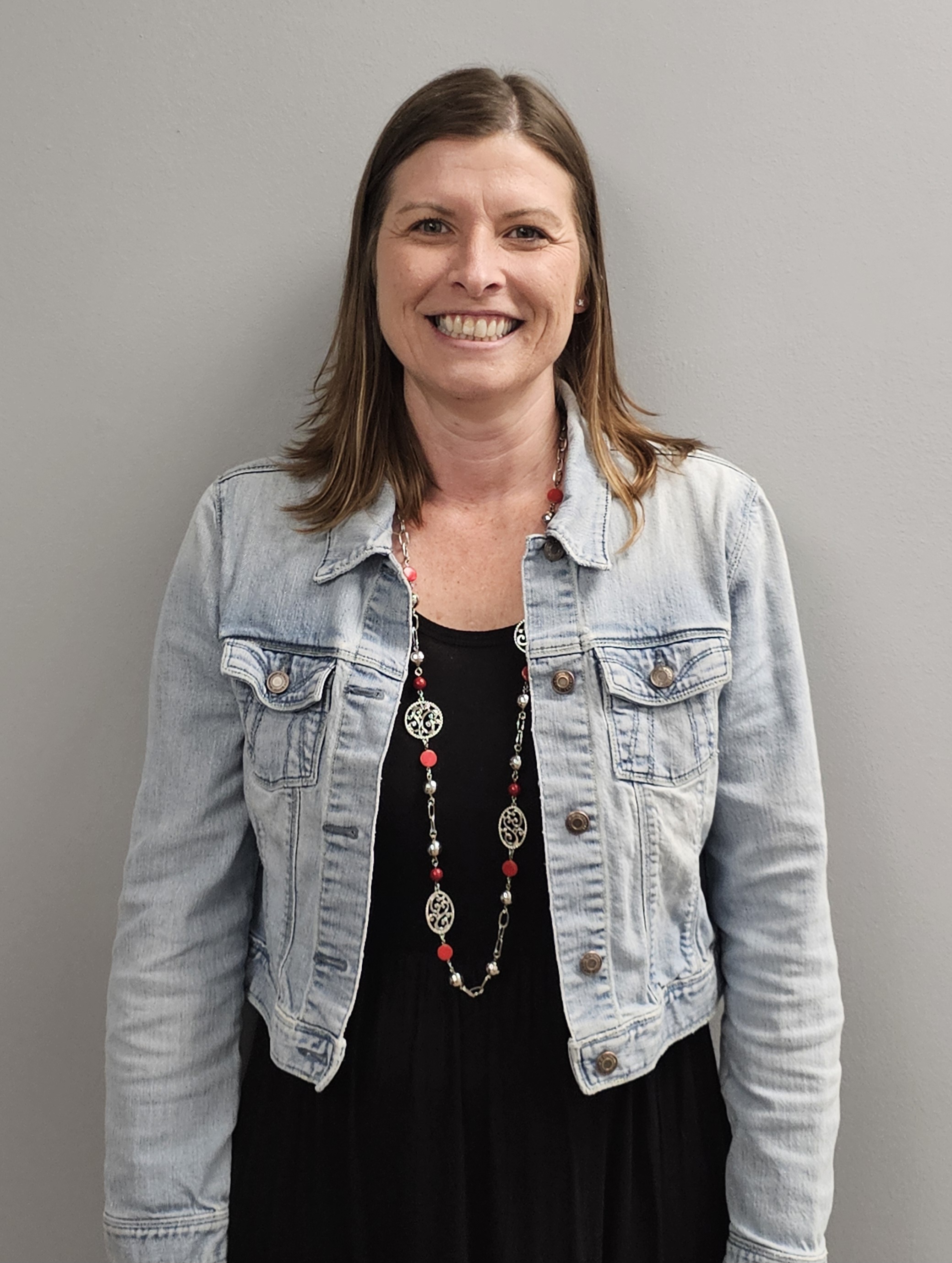 Ashley Chambers
Financial Assistant Ext 232