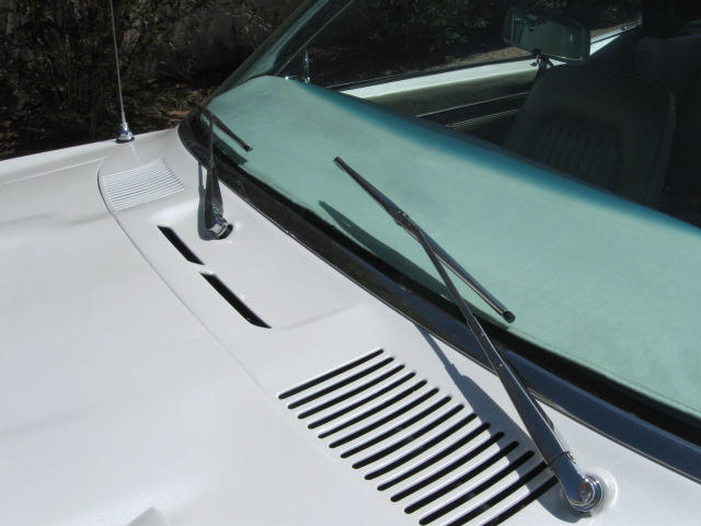 New wiper arms and blades, nice quality