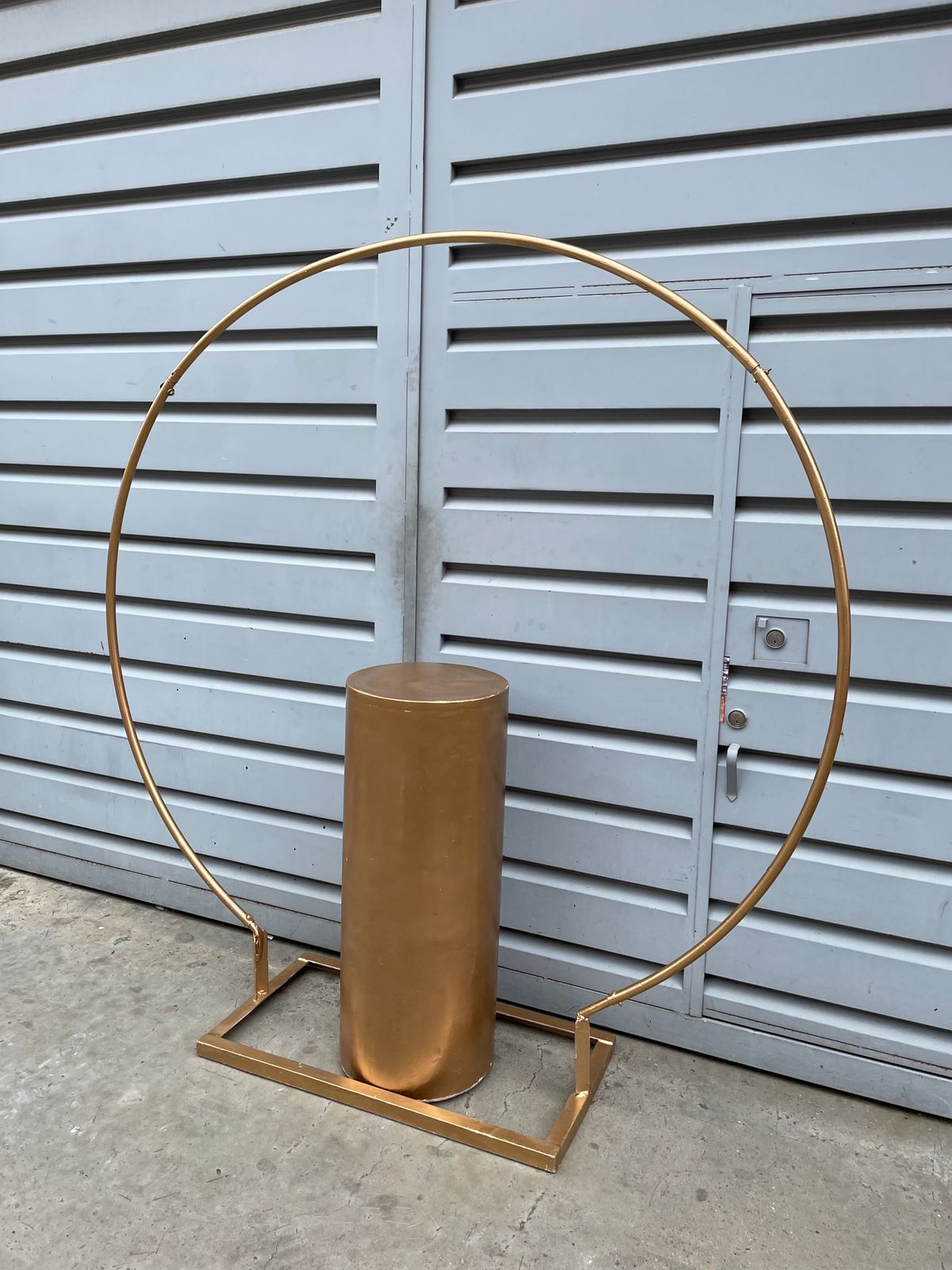 Arco de Globos $ 100.000
Alto 2.03m
Diametro 2m
( Para Globos)