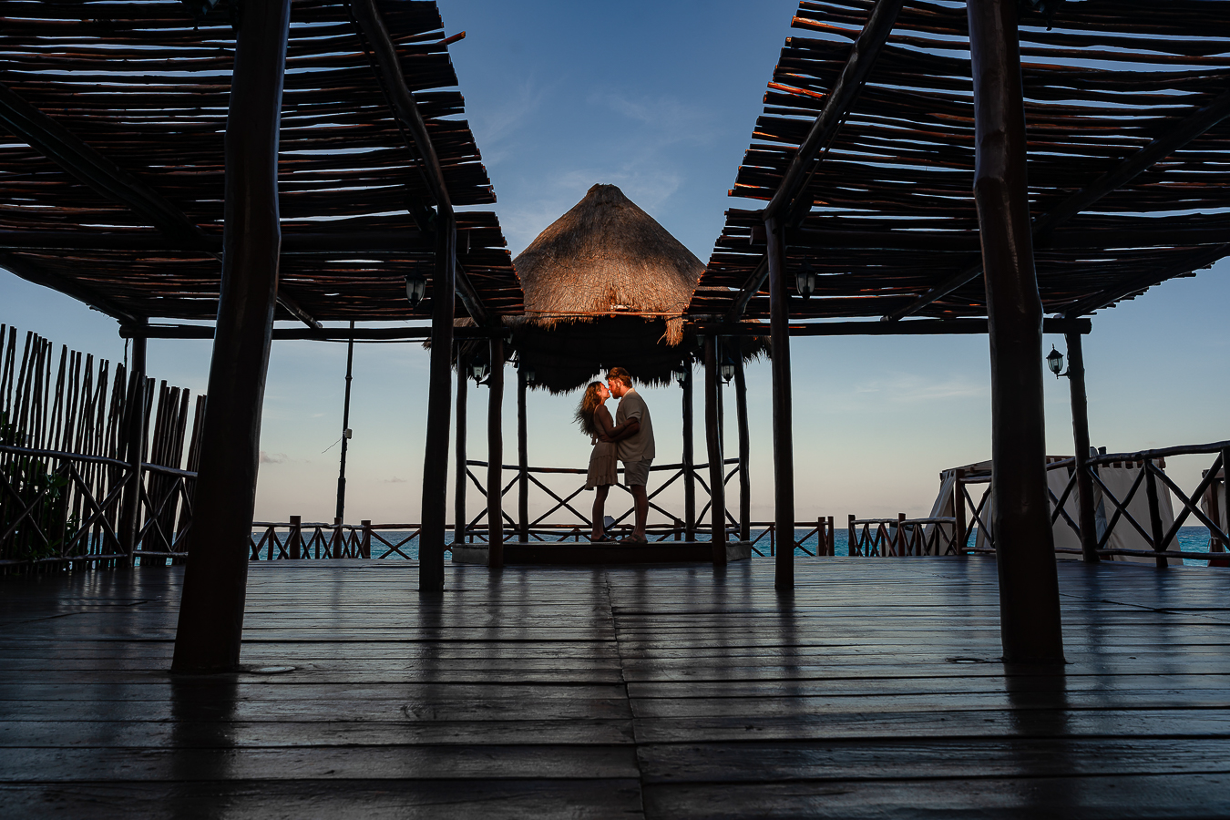 https://0201.nccdn.net/1_2/000/000/0a9/fda/romantic-proposal-in-cancun-fiesta-americana-allinclusive79.jpg.jpg
