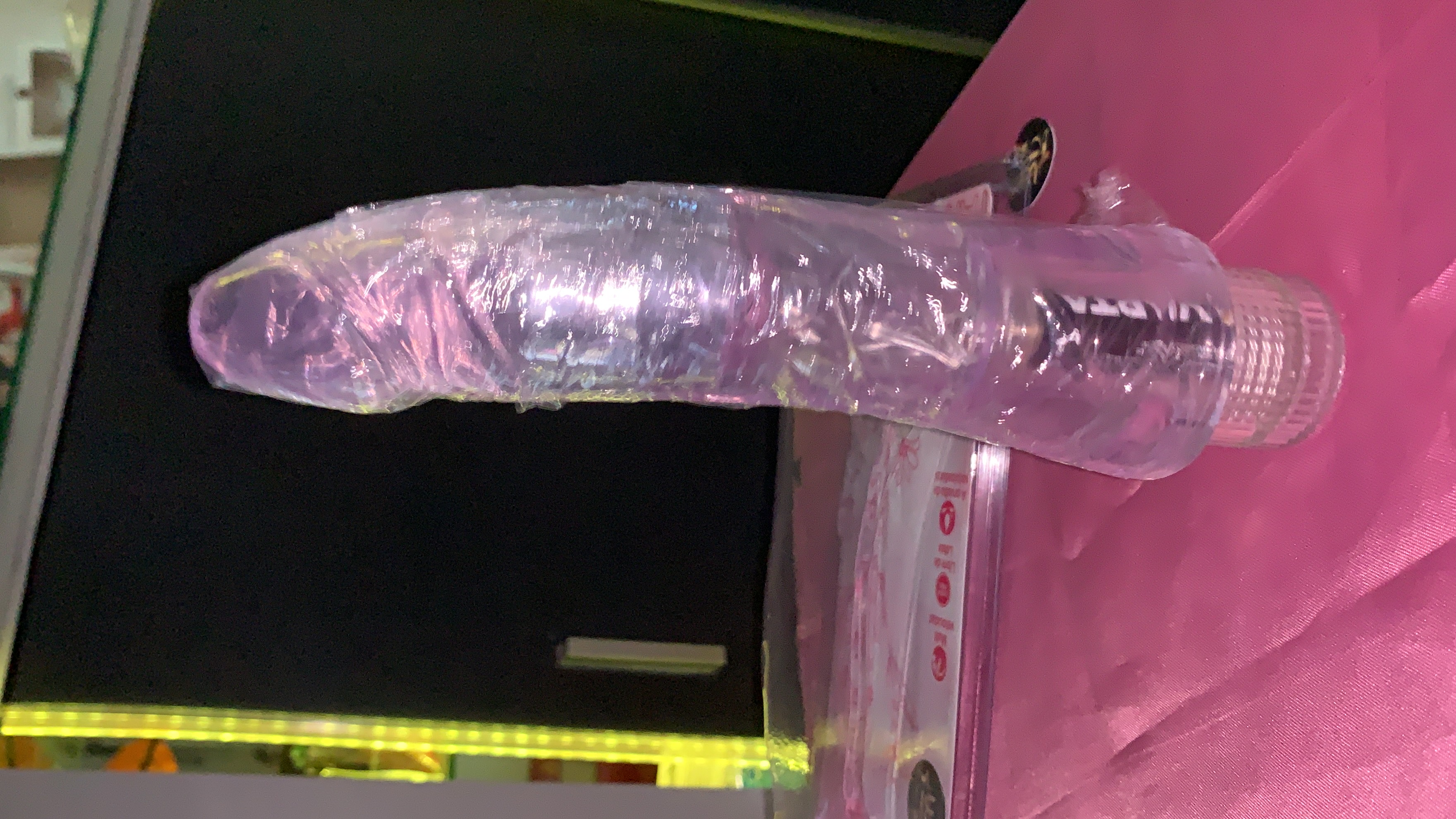CRISTAL EV MORADO
VIBRADOR DE INTENSIDAD GRADUABLE
$ 110.000