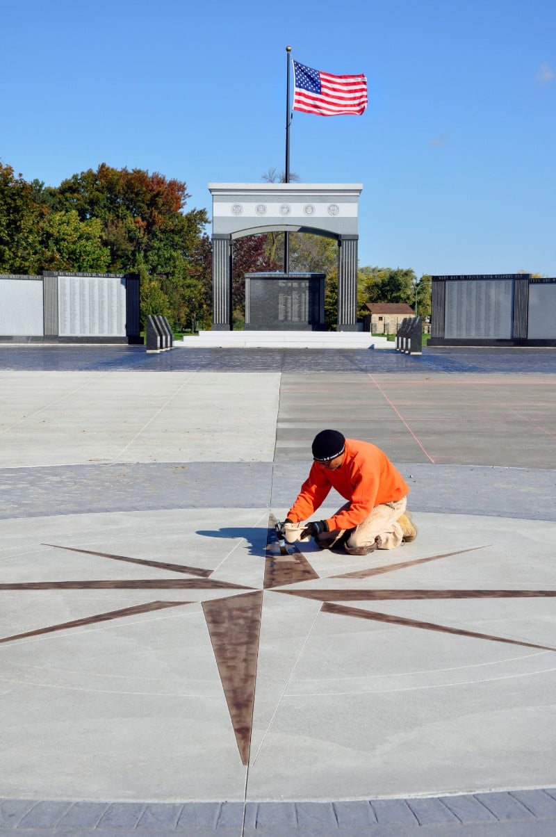American Veterans Monument at Niagara Falls