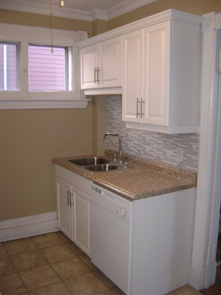 64 Elliott Row A Kitchen