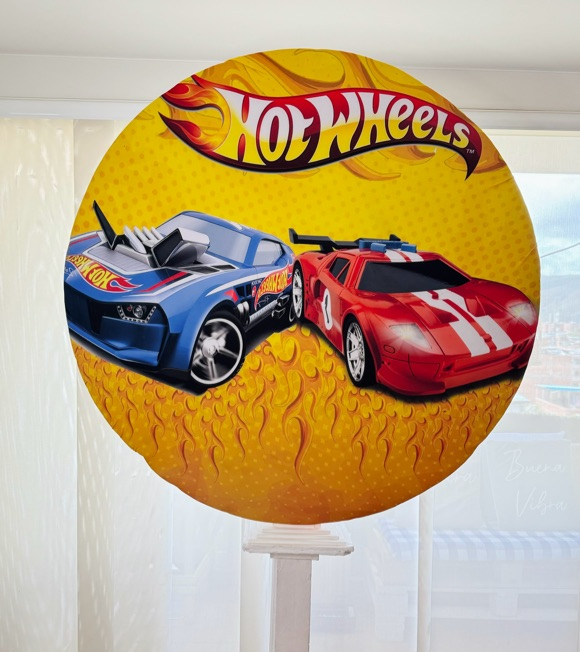 Circulo Efecto 3D Tematico
1.30m diametro x 2.20cm Altura
$80.000