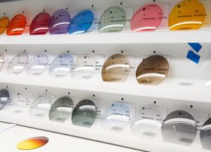 https://0201.nccdn.net/1_2/000/000/0ad/006/lentes-300x217.jpg