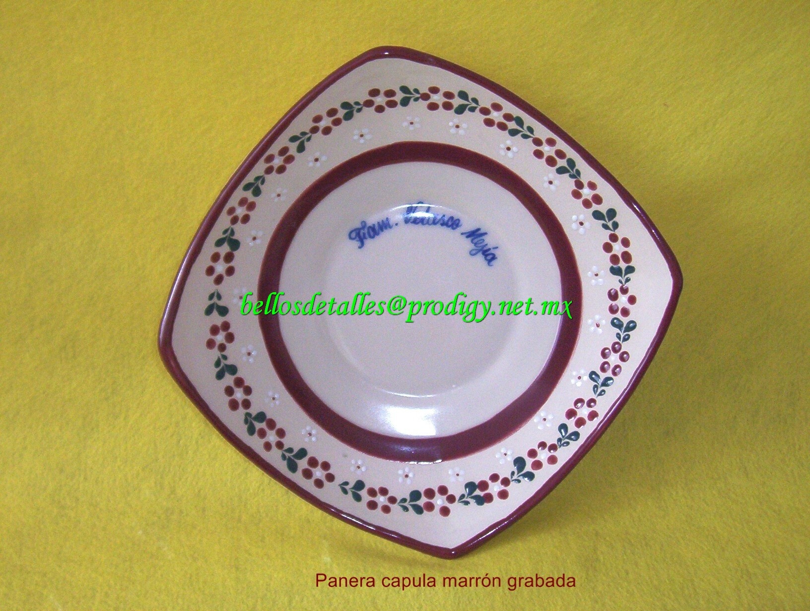 https://0201.nccdn.net/1_2/000/000/0ad/24c/Panera-capula-marr--n-grabada-1632x1232.jpg