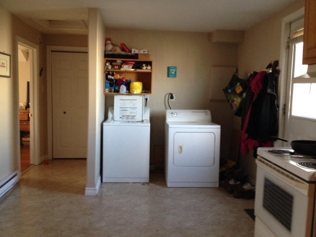 205 Charlotte West #3 Laundry