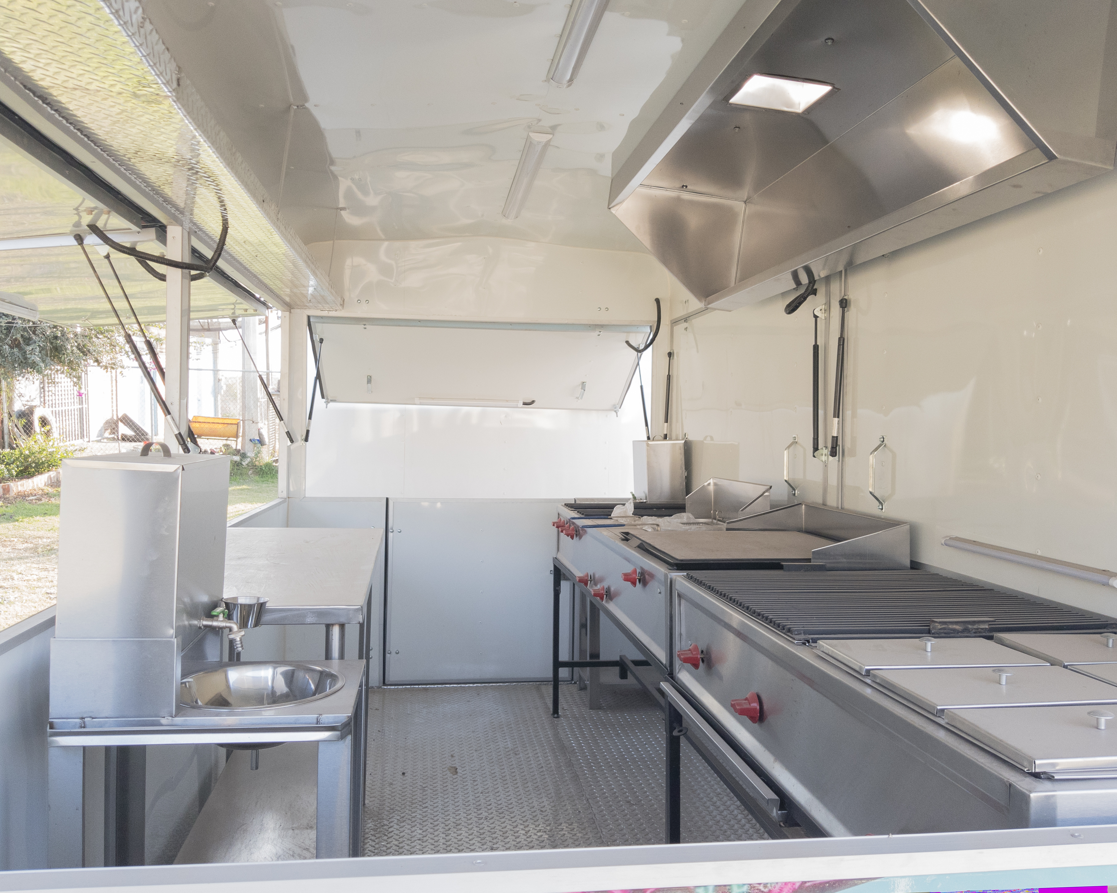 ACCESORIOS REMOLQUES LONCHEROS