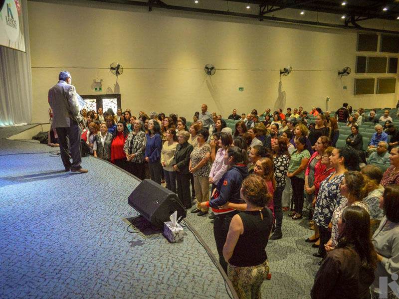 Kayros Comunidad Cristiana - SERVICIO