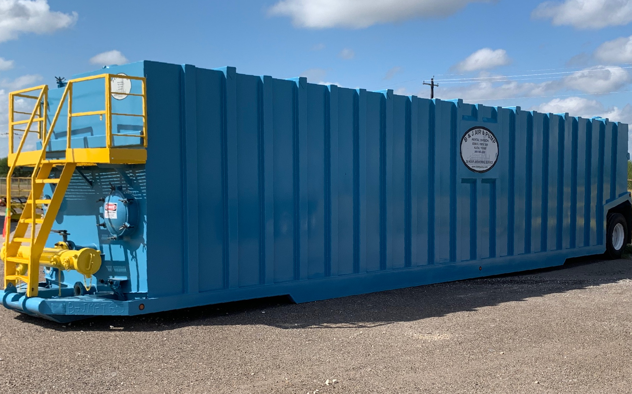 Sealed 500 BBL. Frac Tank