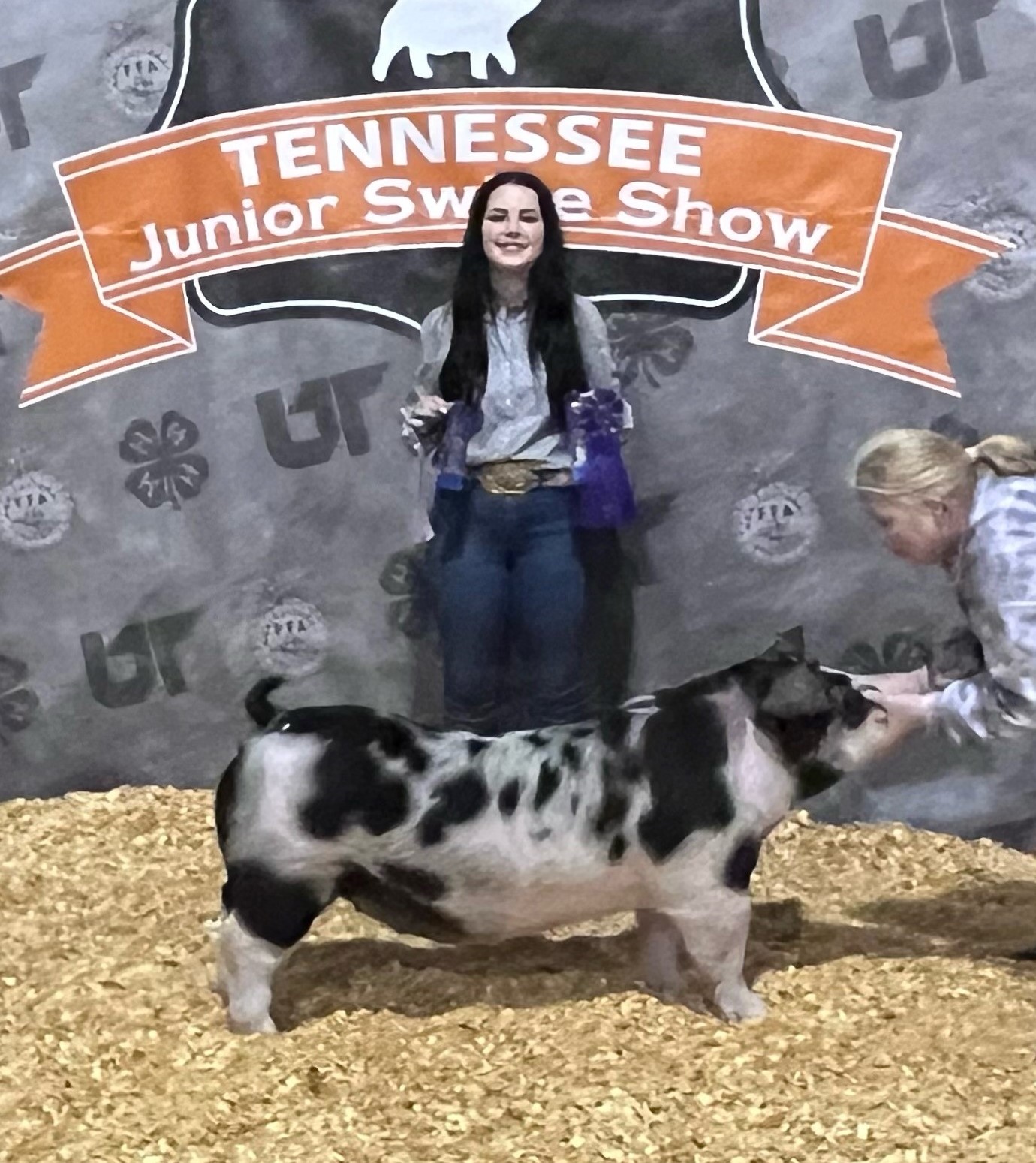 Jordyn Lee
2024 TN State Swine Show:
Reserve Champion Spot Gilt
Champion TN Bred Spot Gilt