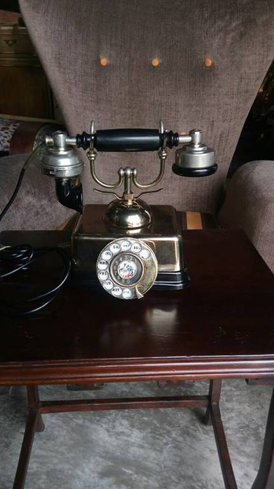 https://0201.nccdn.net/1_2/000/000/0b2/006/TELEFONO-ANTIGUO3-539x960.jpg