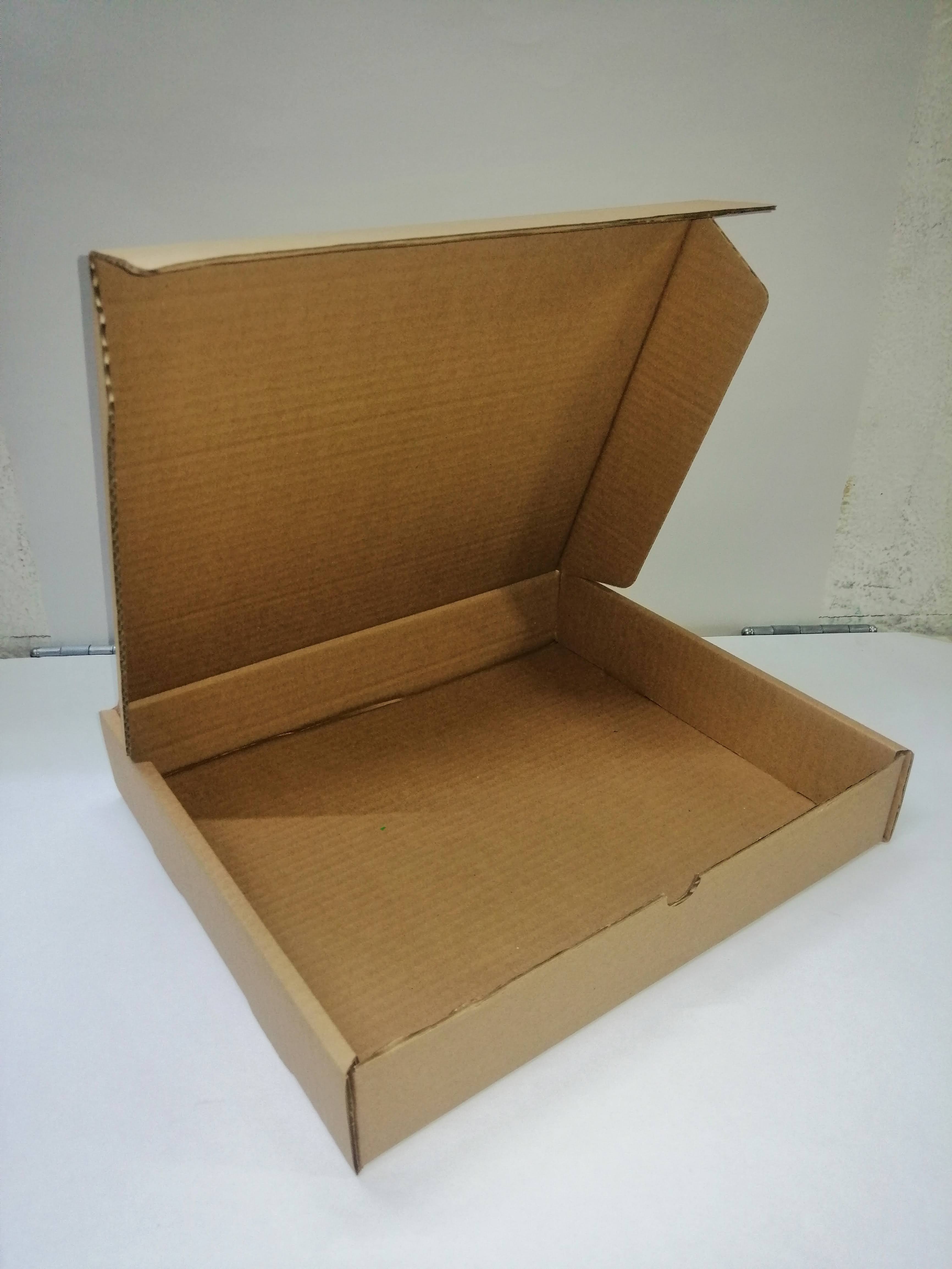 CAJA PT-126 KRAFT
MEDIDA 36.5X31.5X6.5
