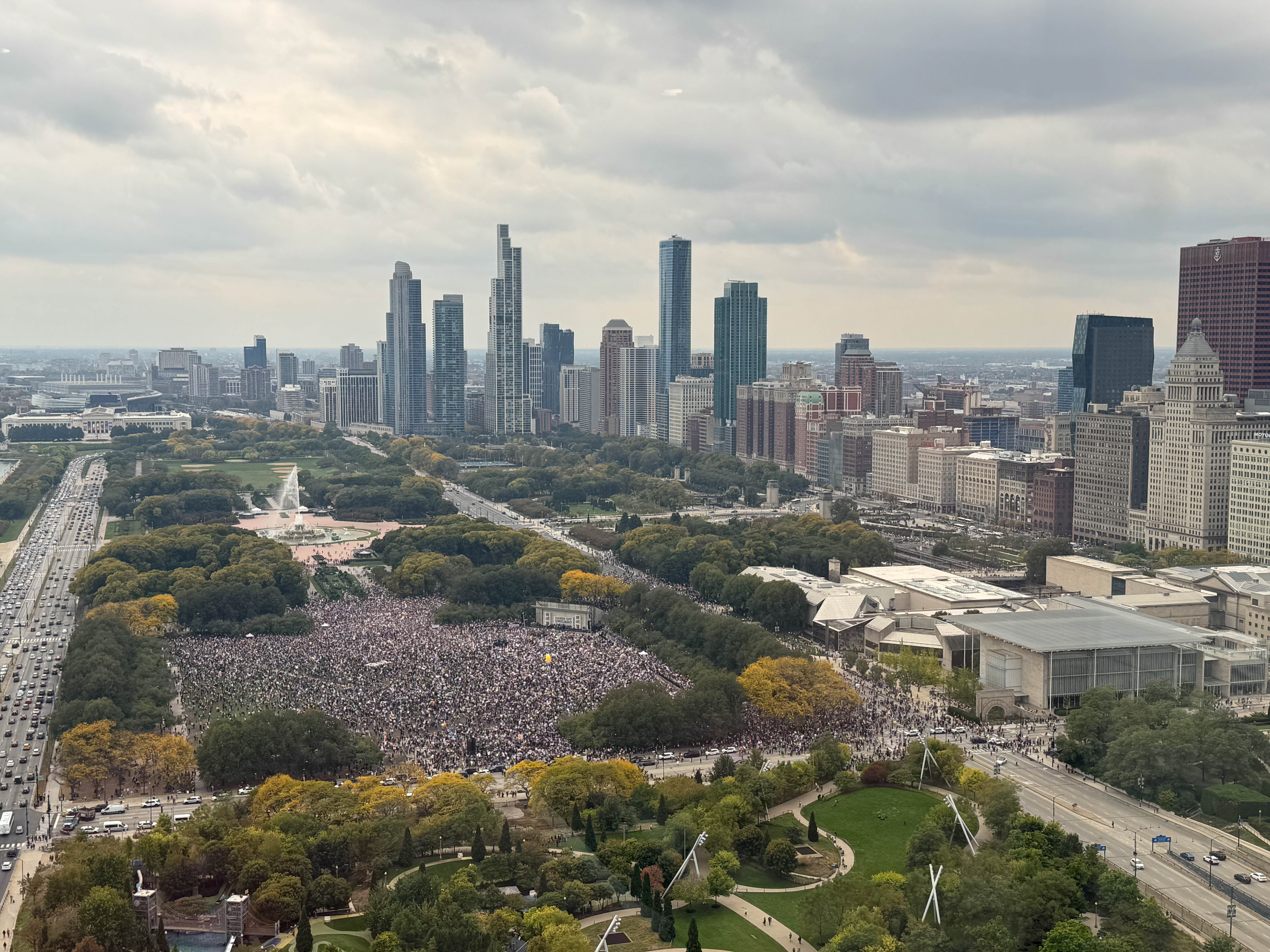 https://0201.nccdn.net/1_2/000/000/0b3/062/chicago-order-75.jpg