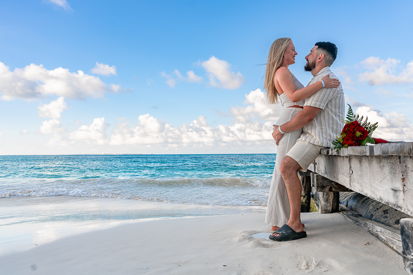 https://0201.nccdn.net/1_2/000/000/0b3/842/romantic-proposal-in-cancun-riu-cancun-allinclusive127.jpg.jpg