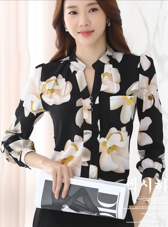 https://0201.nccdn.net/1_2/000/000/0b4/42c/Blusa-negra-con-flores-grises--naranja-y-amarillas-2-574x775.jpg