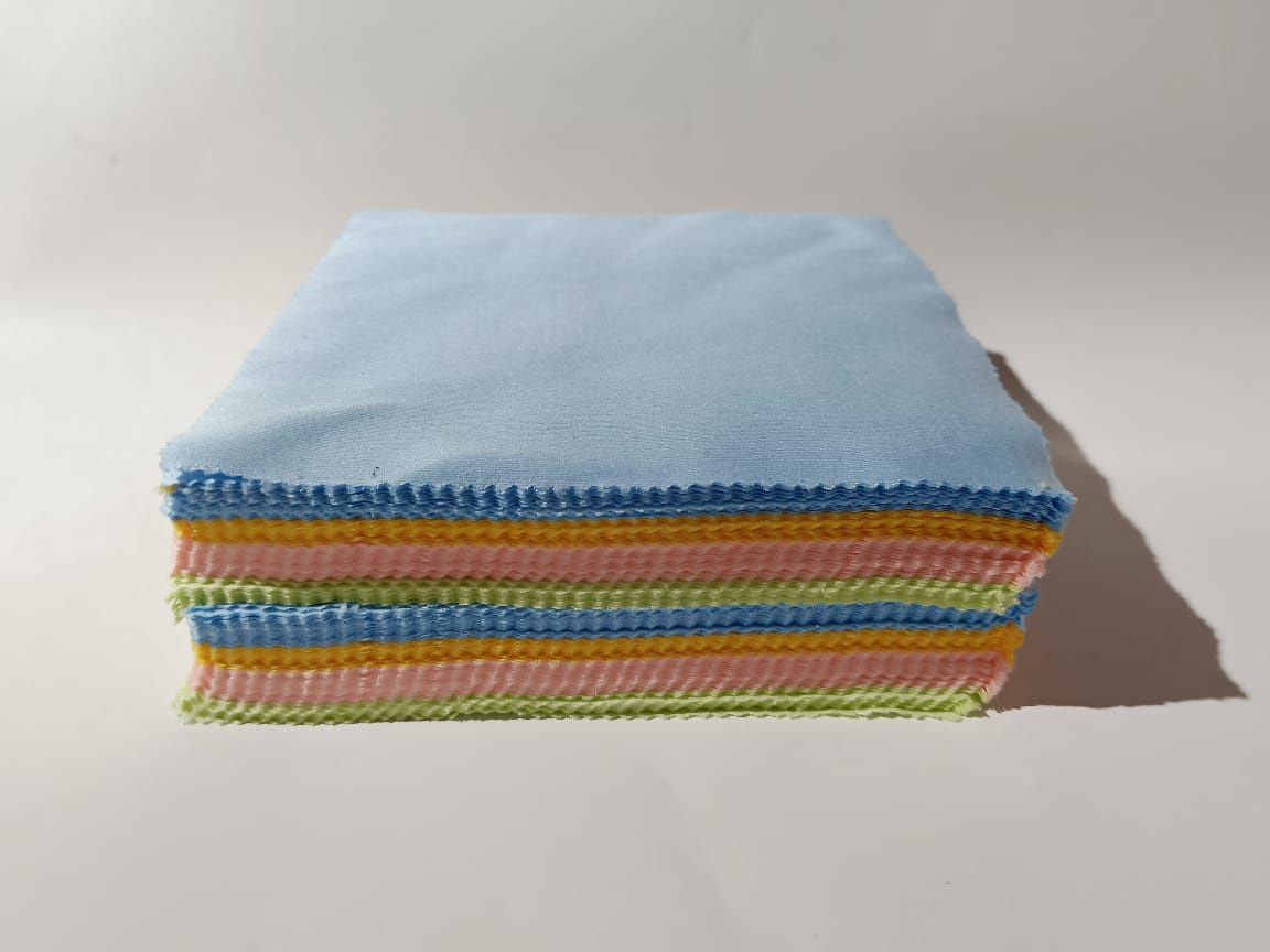 Colores: Verde, Rosa, Amarillo y Azul