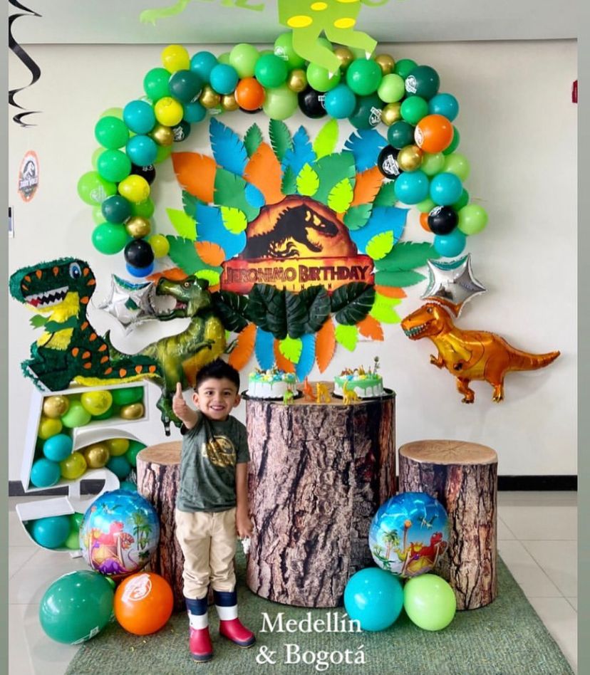 Cilindro Temático de Tronco
Principal 60, 5D X 80CM Altur
Pequeño 40, 5D X 58 CM Altura.
$60.000
Precio Unitario