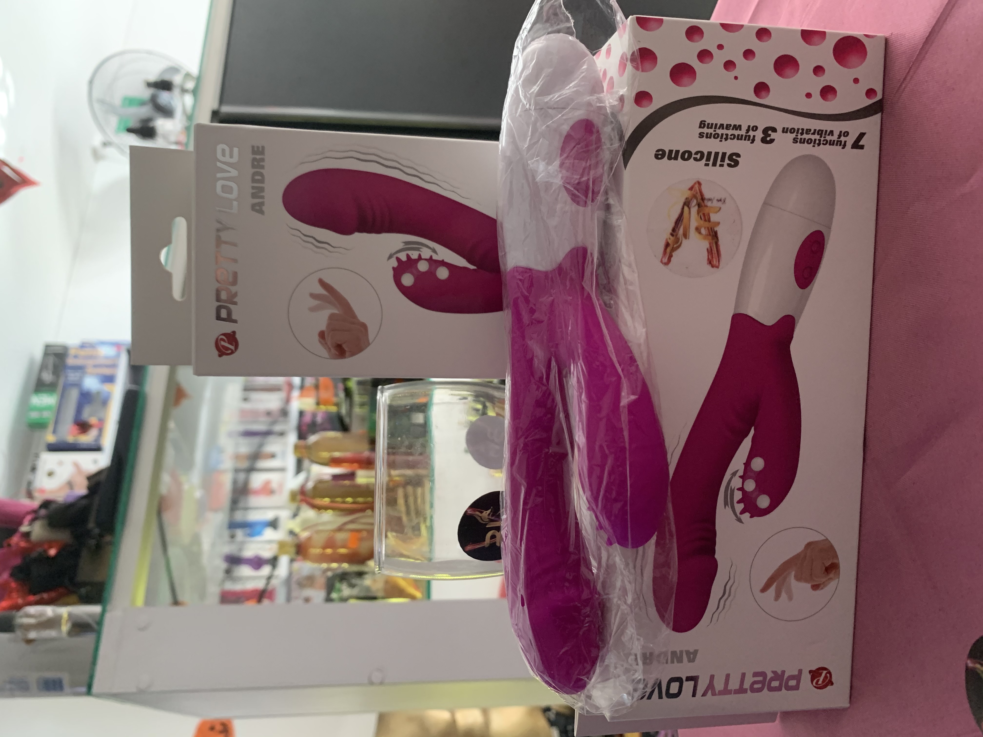 ANDRE
PRETTY LOVE
7 FUNCIONES DE VIBRACION
3 FUNCIONES DE ONDULACION
IDEAL PARA EL SQUIRT
$ 170.000