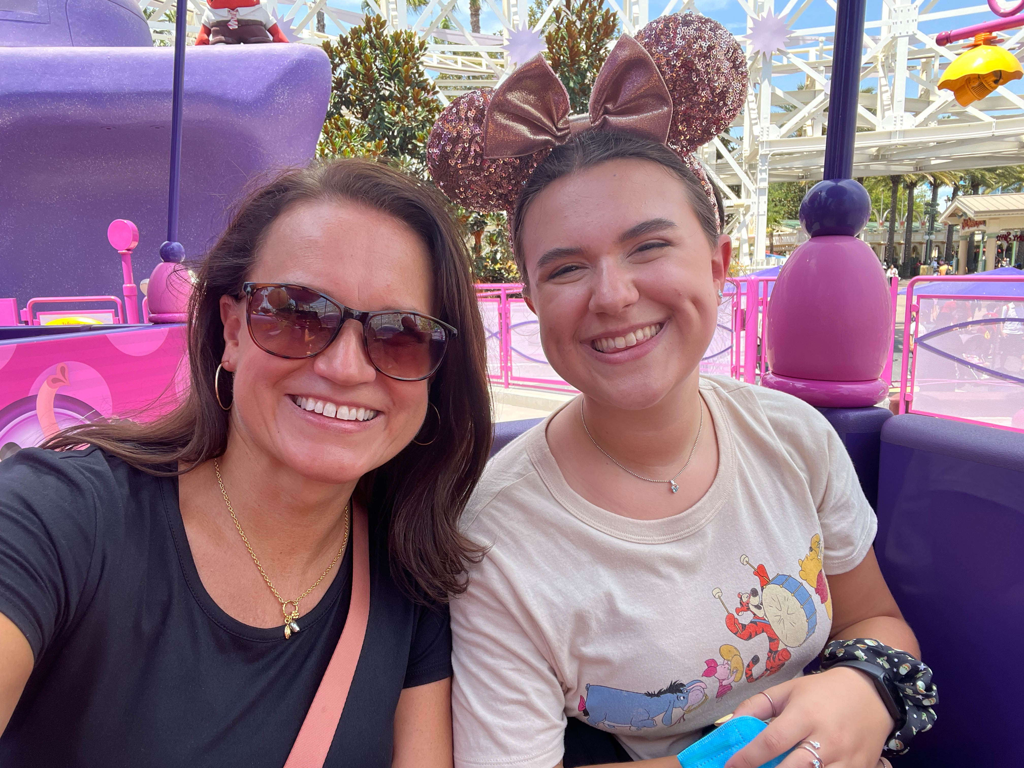 https://0201.nccdn.net/1_2/000/000/0b5/fcd/tempe-disney-order-27.jpg