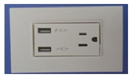 Toma corriente Sencillo 2P+T +2
 Cargado USB Blanco Simon Cod-
23017

