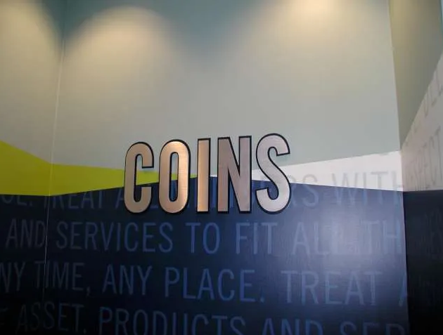 DELTA CREDIT UNION
Dimensional Letters