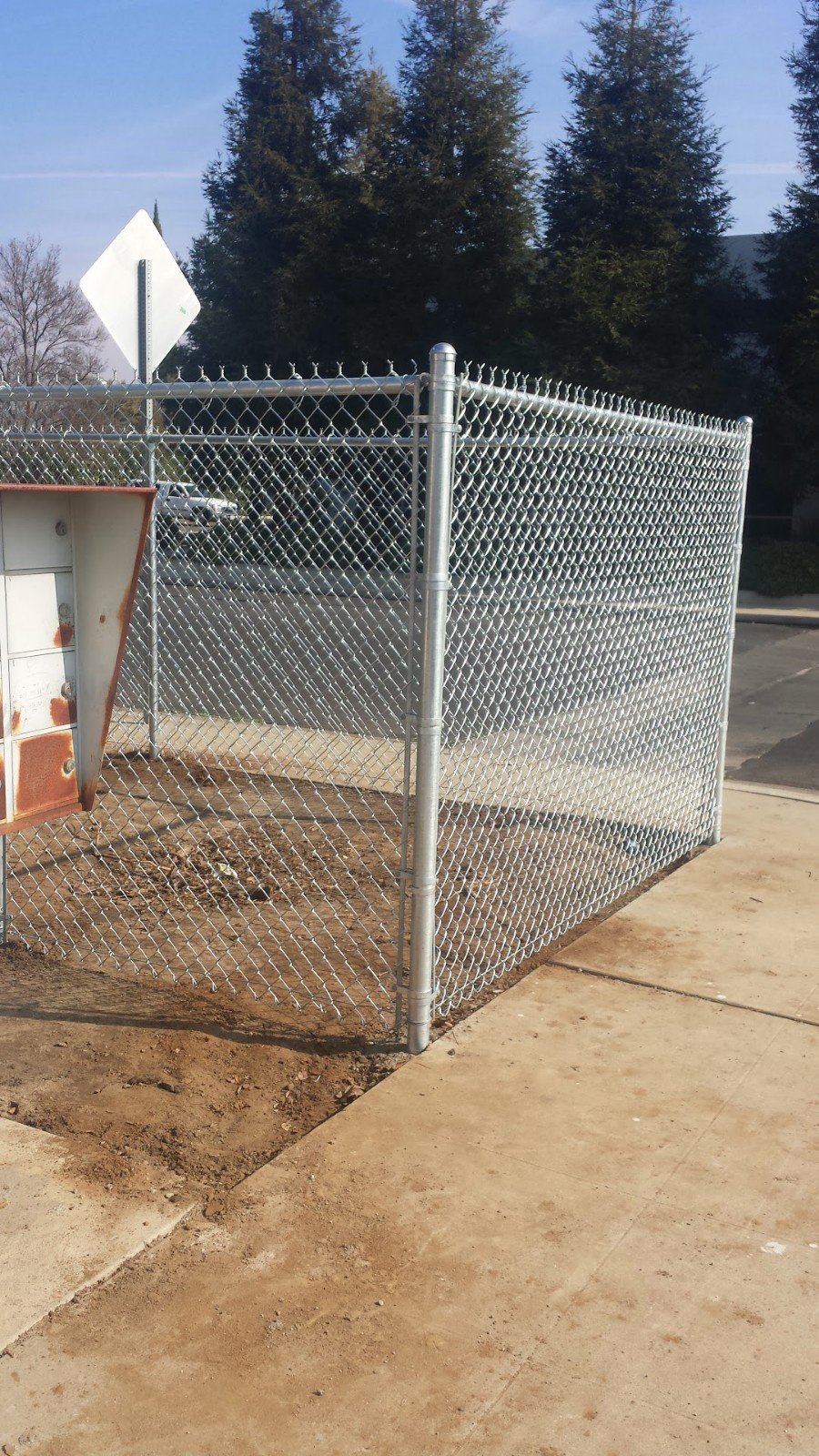 Chain-Link Fencing – Limited Space