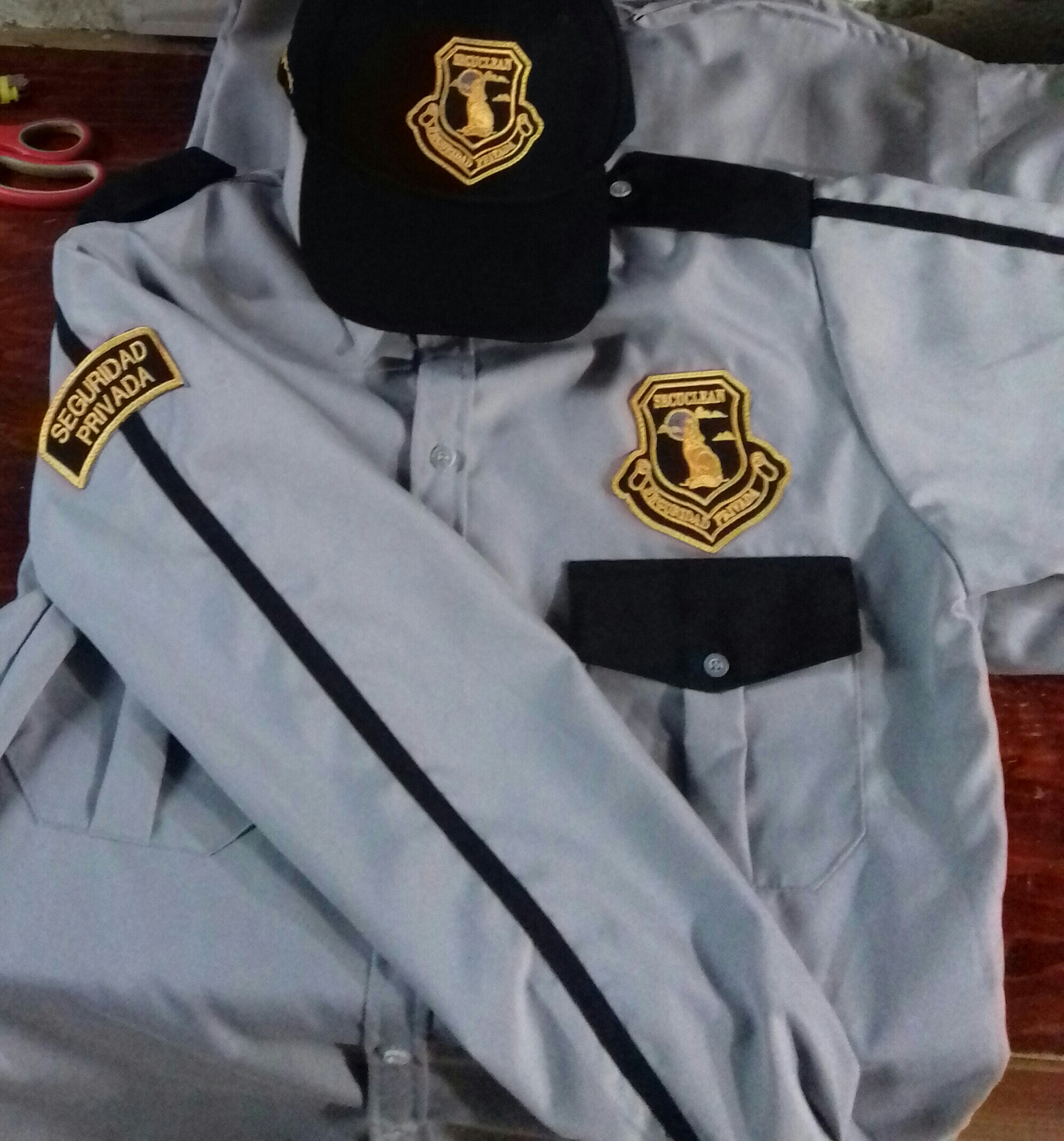 Camisola para SEGURIDAD PERIVADA Varios diseños y colores