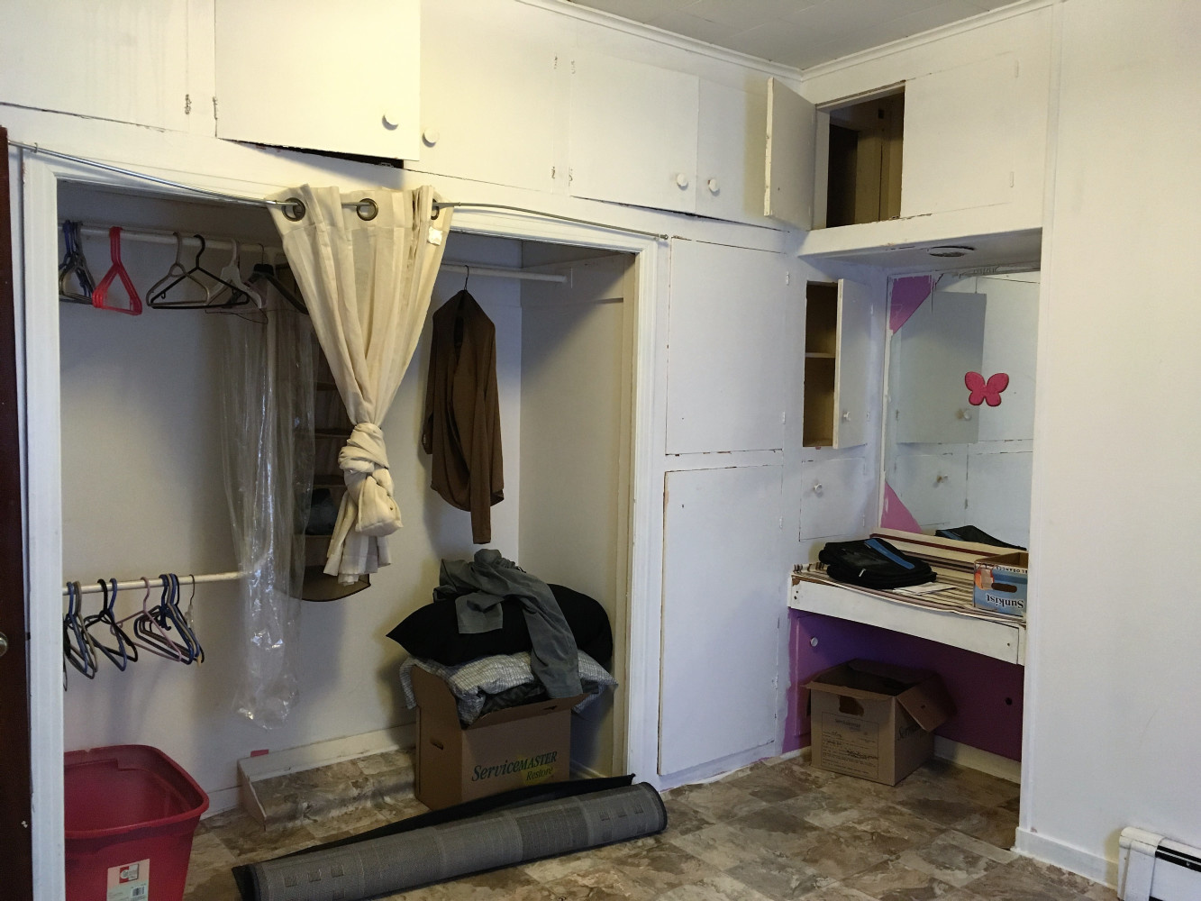 Master Bedroom
Photo 2