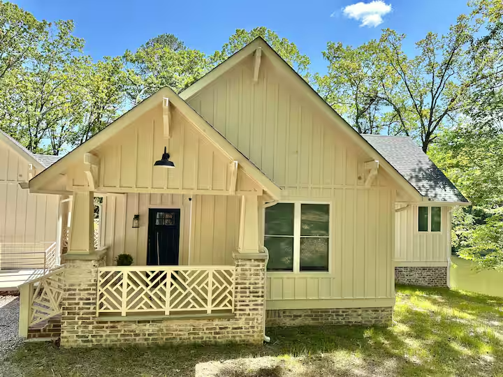 Airbnb
Hot Springs, Arkansas