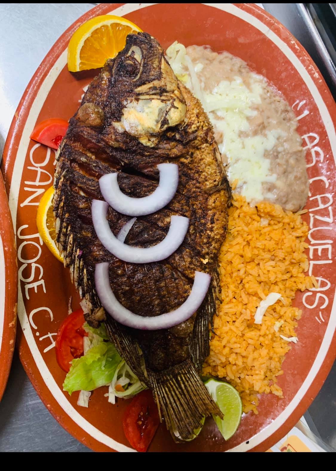 https://0201.nccdn.net/1_2/000/000/0b8/817/cazuelas-food-on-plate-3.jpg