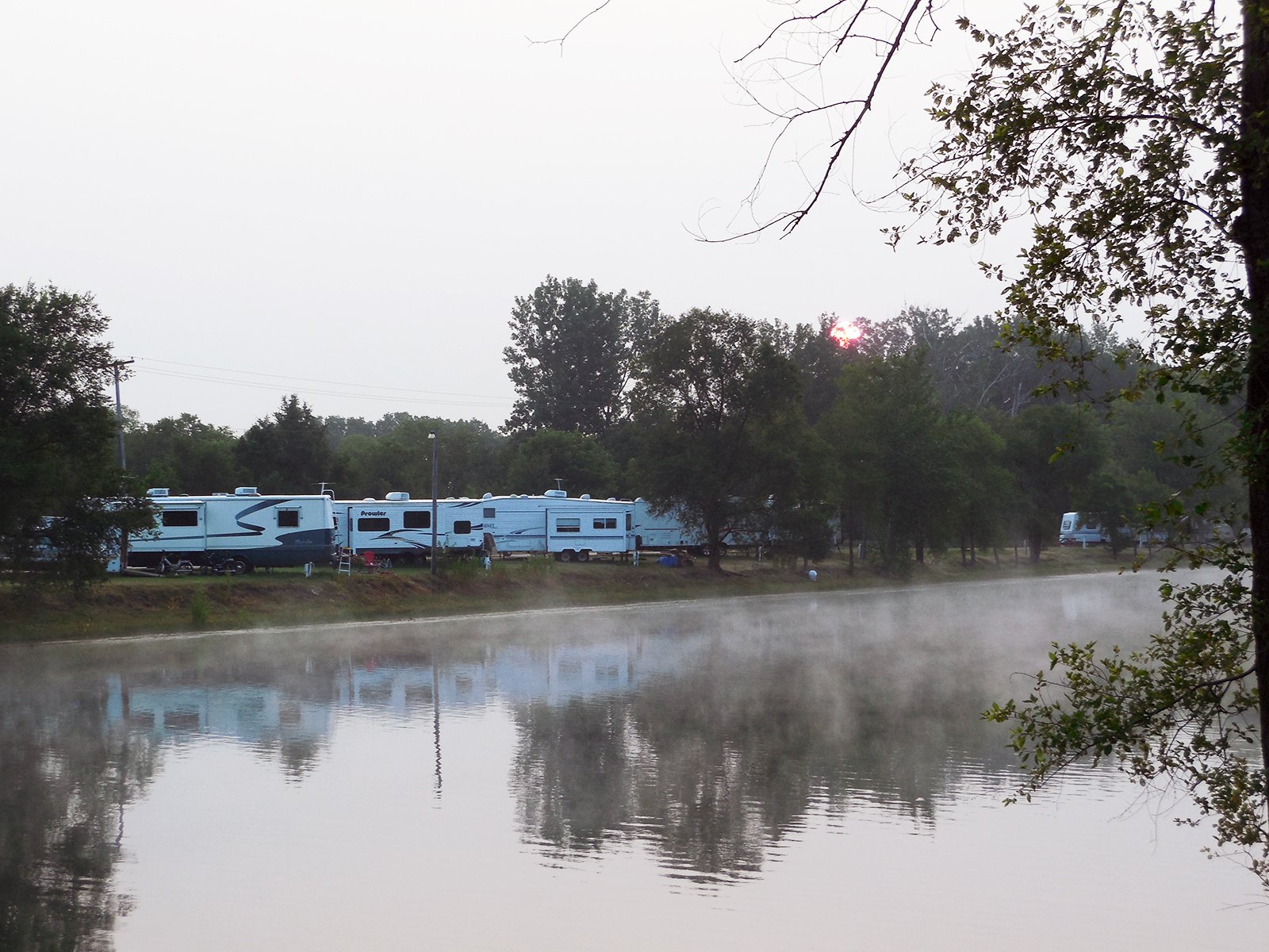 RVs parked at Leisure Lake Campground.
