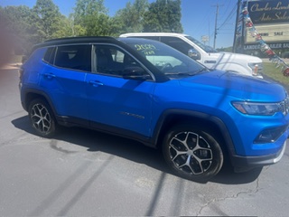 2024 Jeep Compass
Limited 4WD
Leather
66,000 Miles