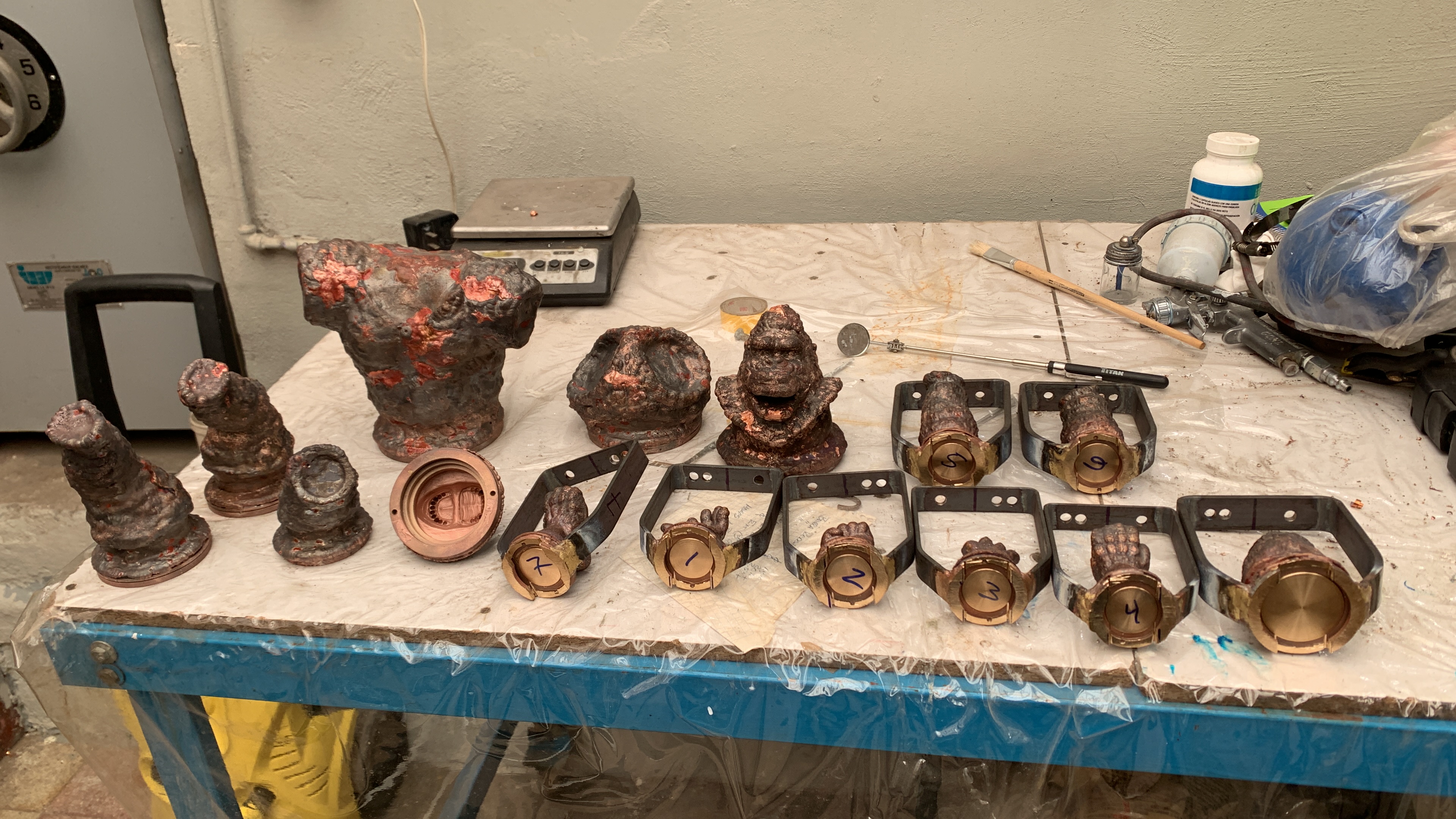 https://0201.nccdn.net/1_2/000/000/0b9/9e1/moldes-gorila.jpg