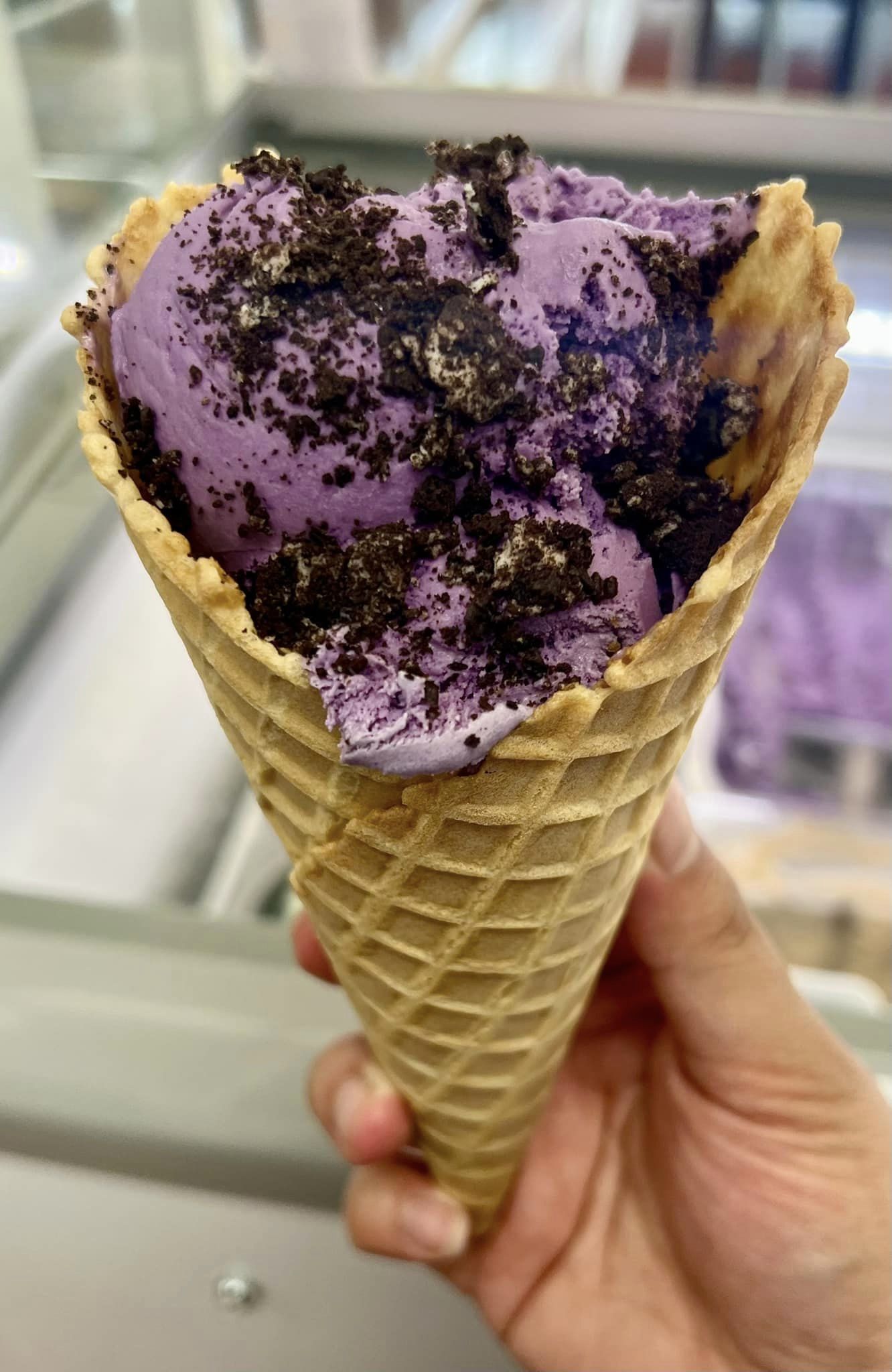 https://0201.nccdn.net/1_2/000/000/0b9/ad4/ube-ice-cream.jpg