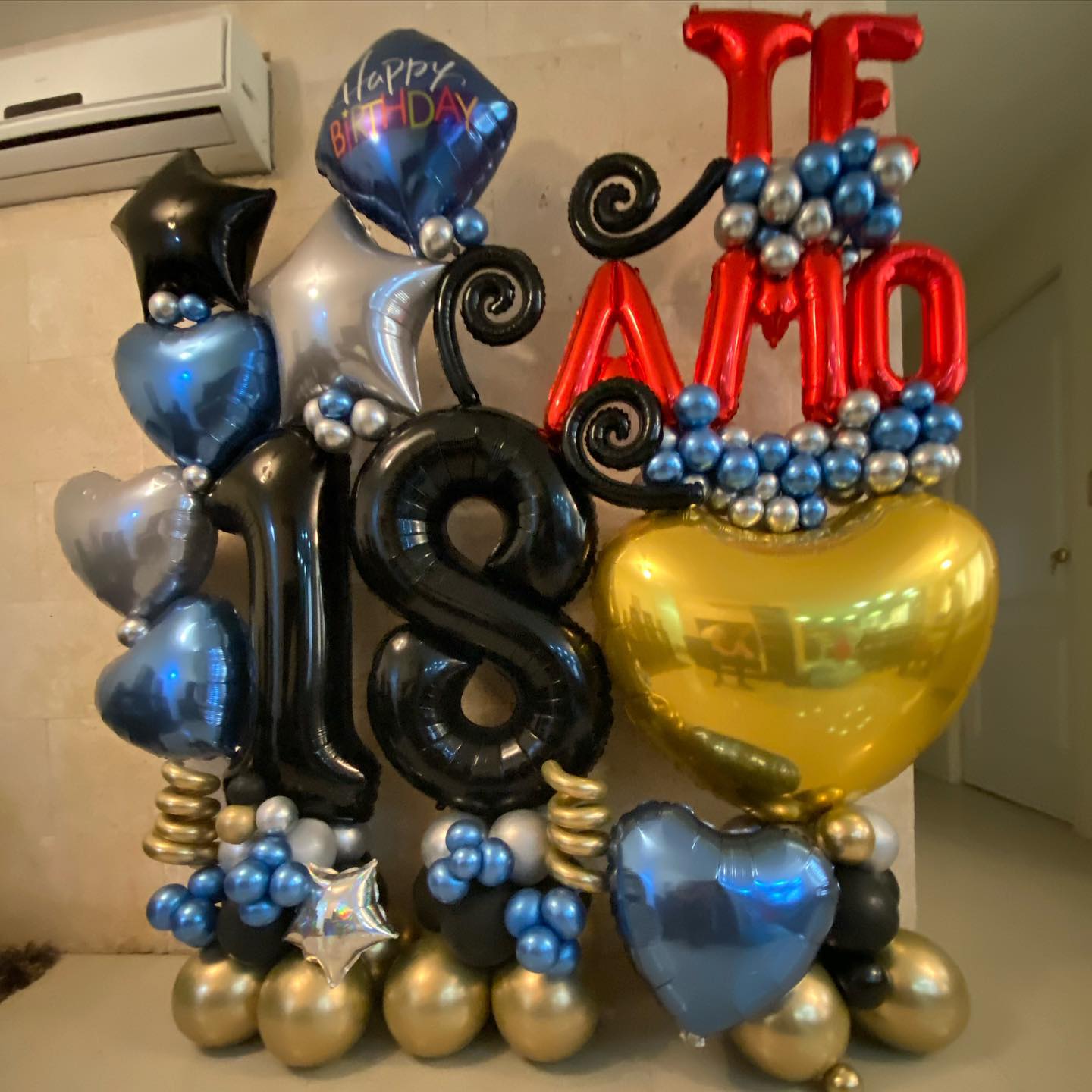 Colombia : 1111 Pesos
Venezuela : 11$
Negociable Segun Diseño