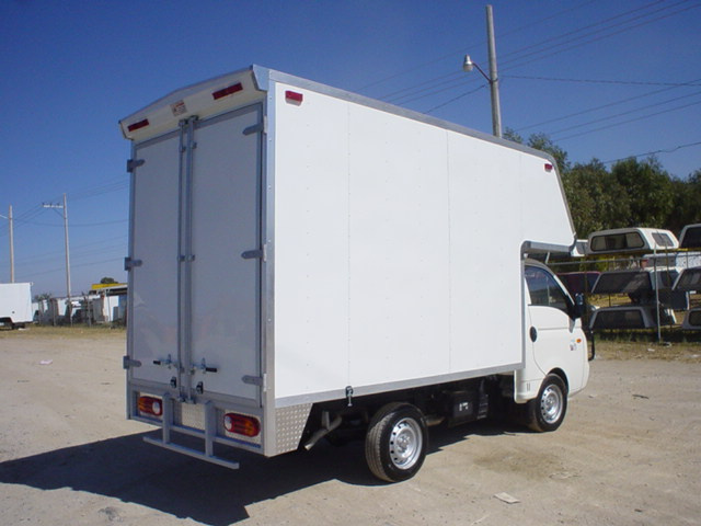 camper volado chasis