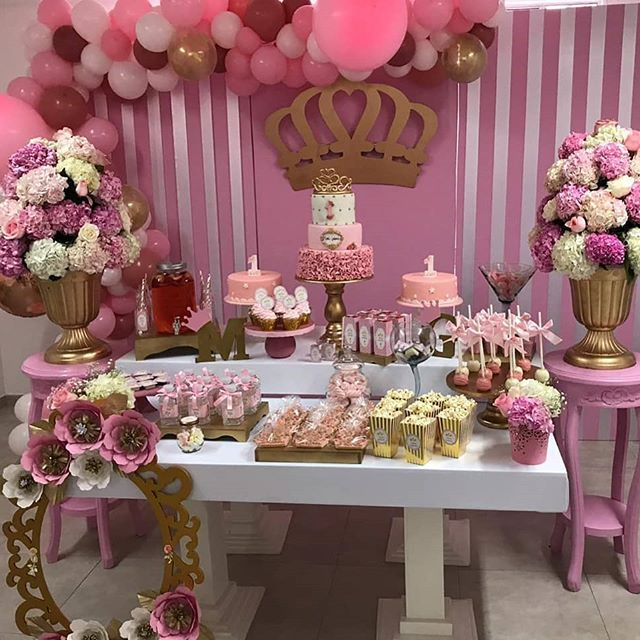 Altura 2.20m X 1.04m
Rosado $ 60.000
Rosado&RayasBlancas $ 80.000
Precio unitario por modulo
Imagen referencial de 3 módulos
(SE ADAPTA AL COLOR QUE GUSTE)