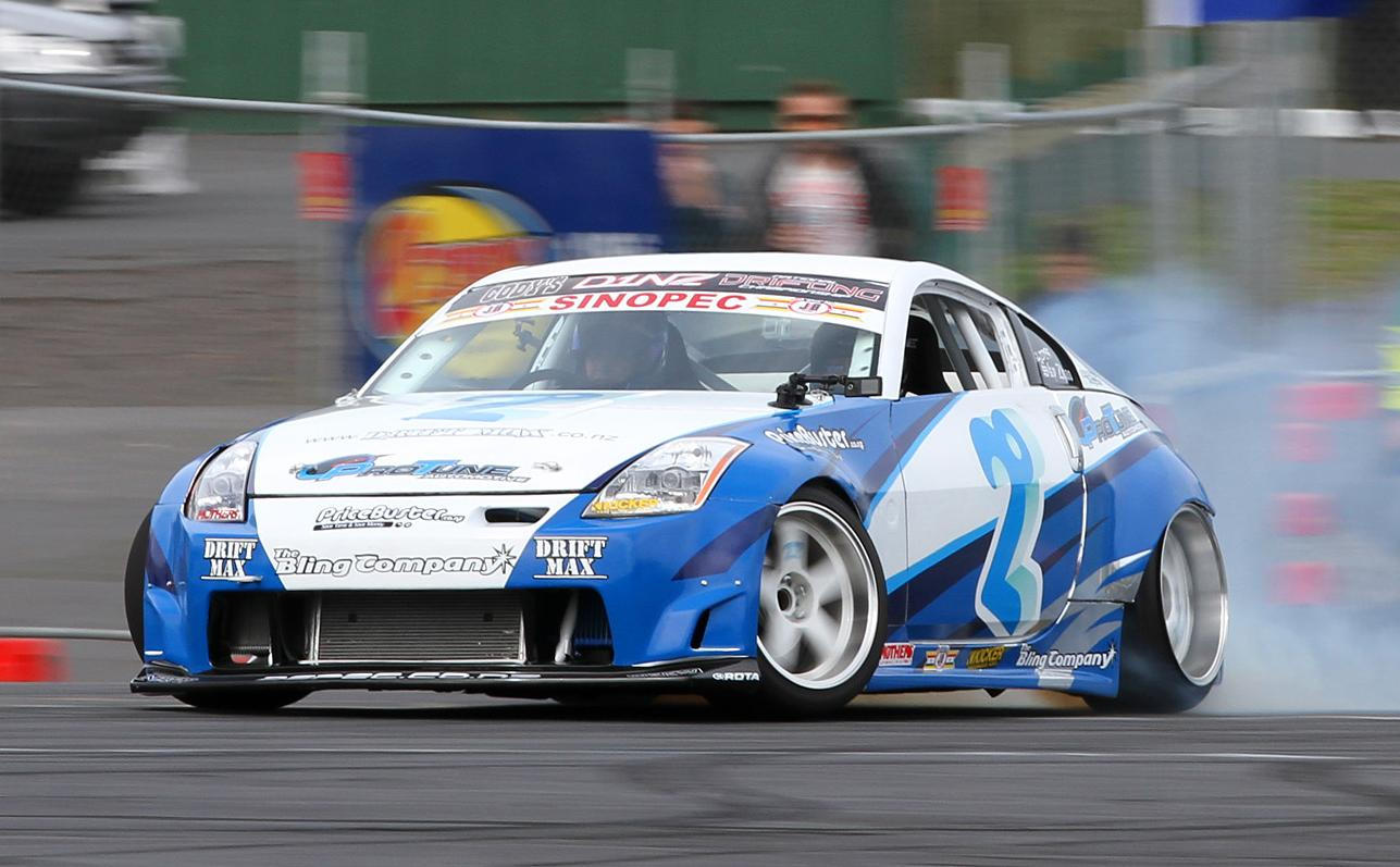 Sky Zhao D Spec Drifting nissan 350Z with LS1 V8