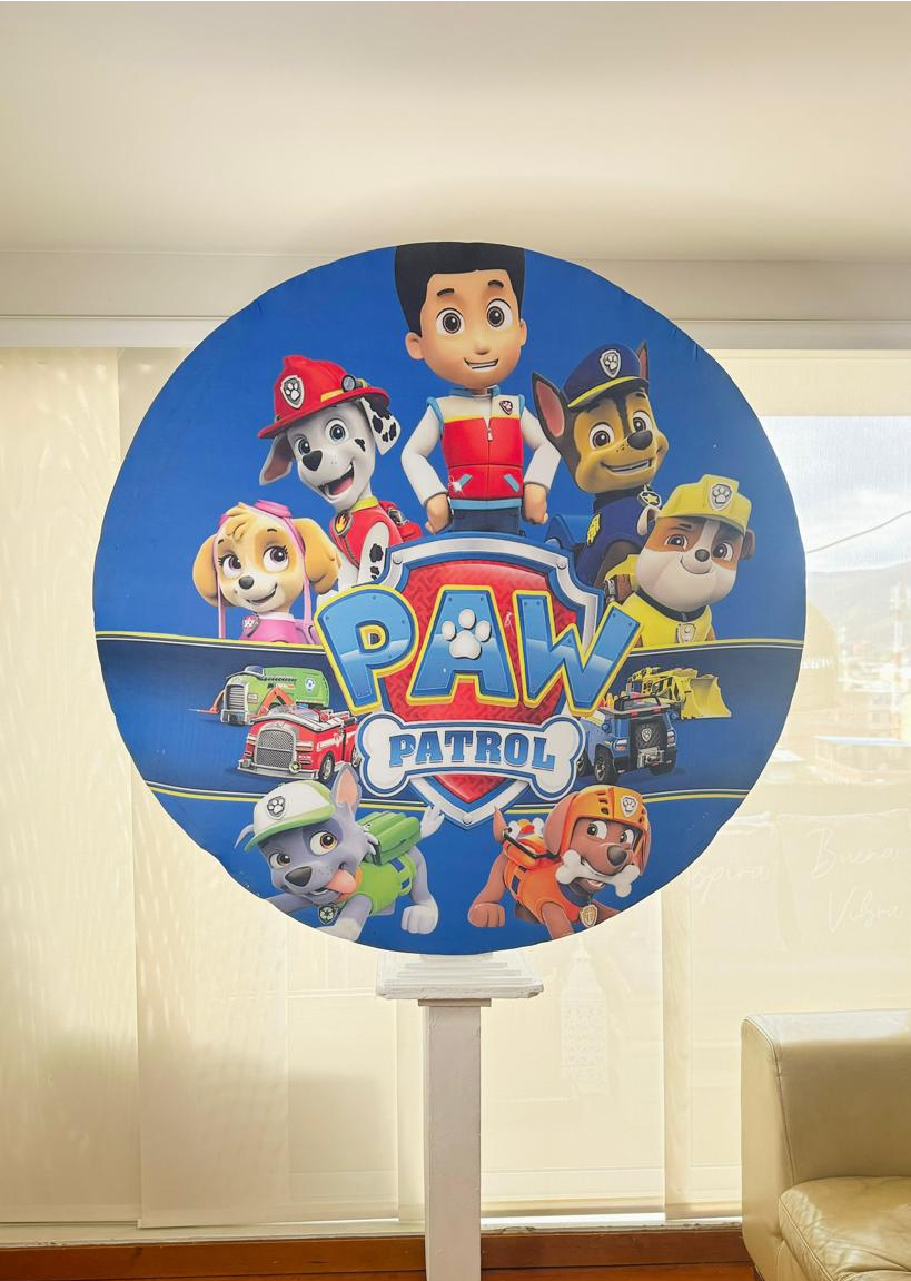 Circulo Efecto 3D Tematico
1.30m diametro x 2.20cm Altura
$80.000