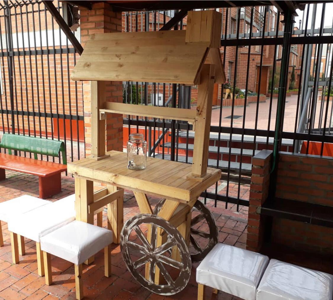 Carreta de Madera Natural
Medidas: 1.24cm X 2.18cm
$160.000