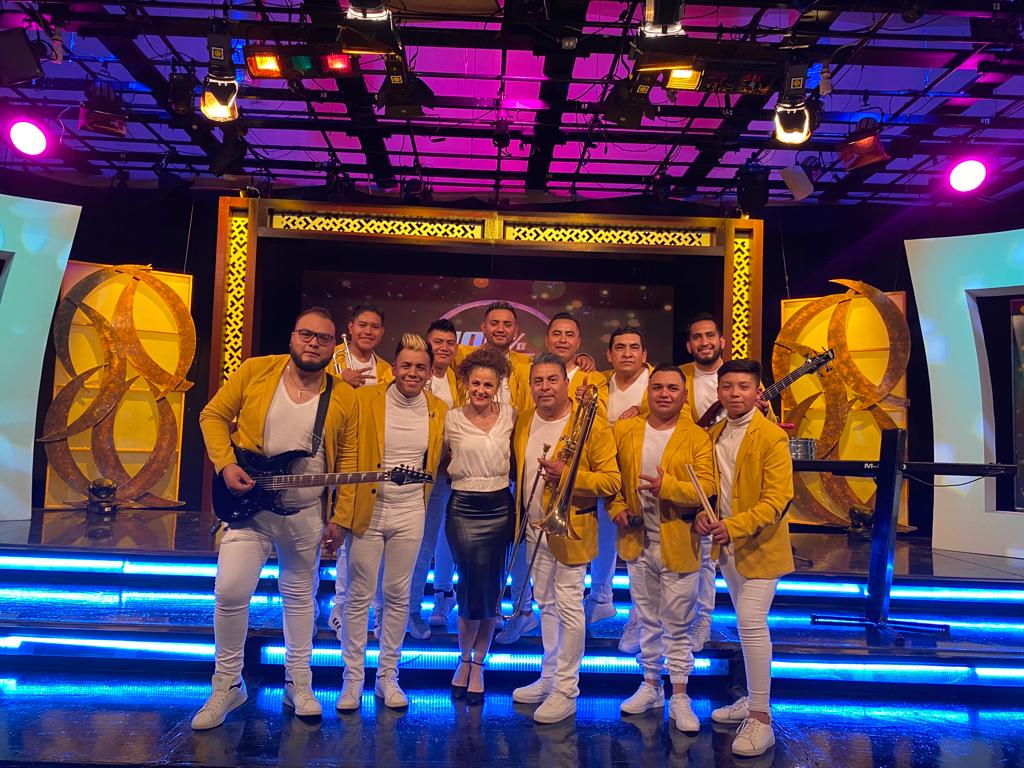 Presentación el programa 100% Grupero en canal Mexiquense TV.