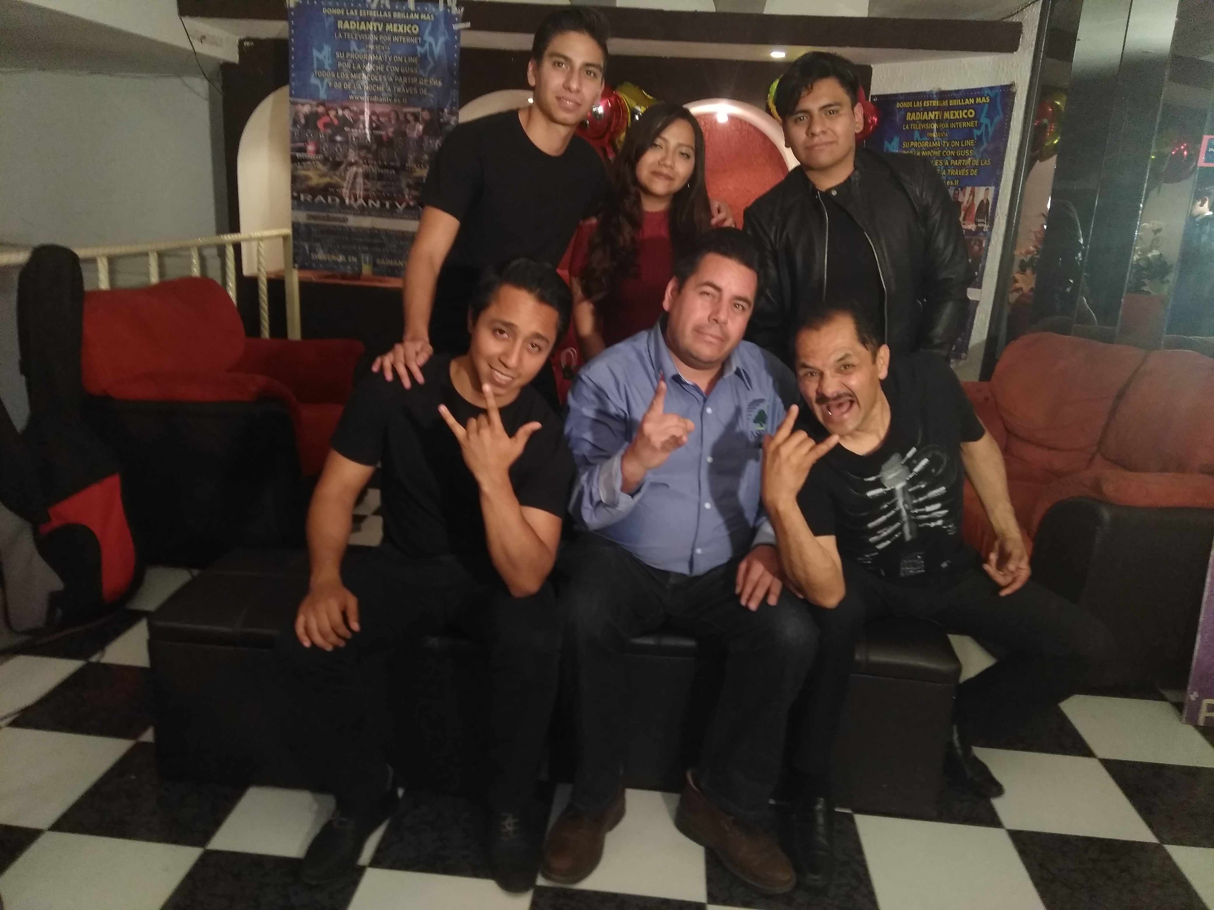 ROCK AND EROS Y MARIO